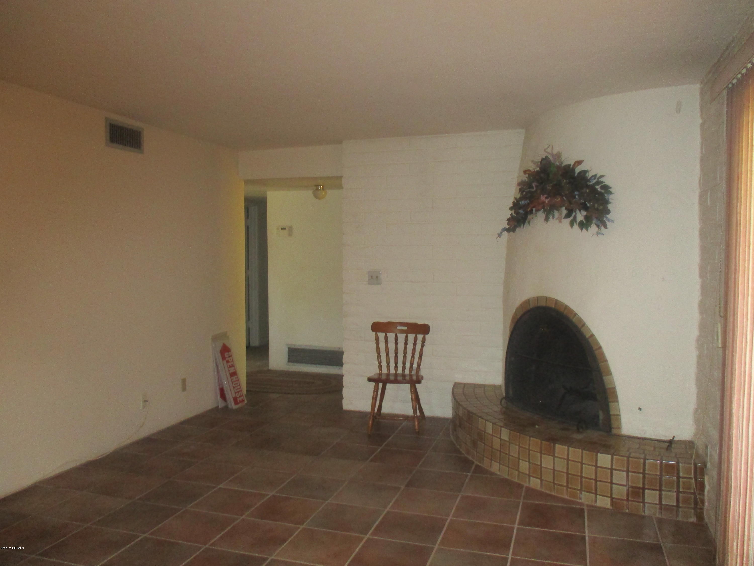 Tanque Verde Terrace (1-56) - Residential