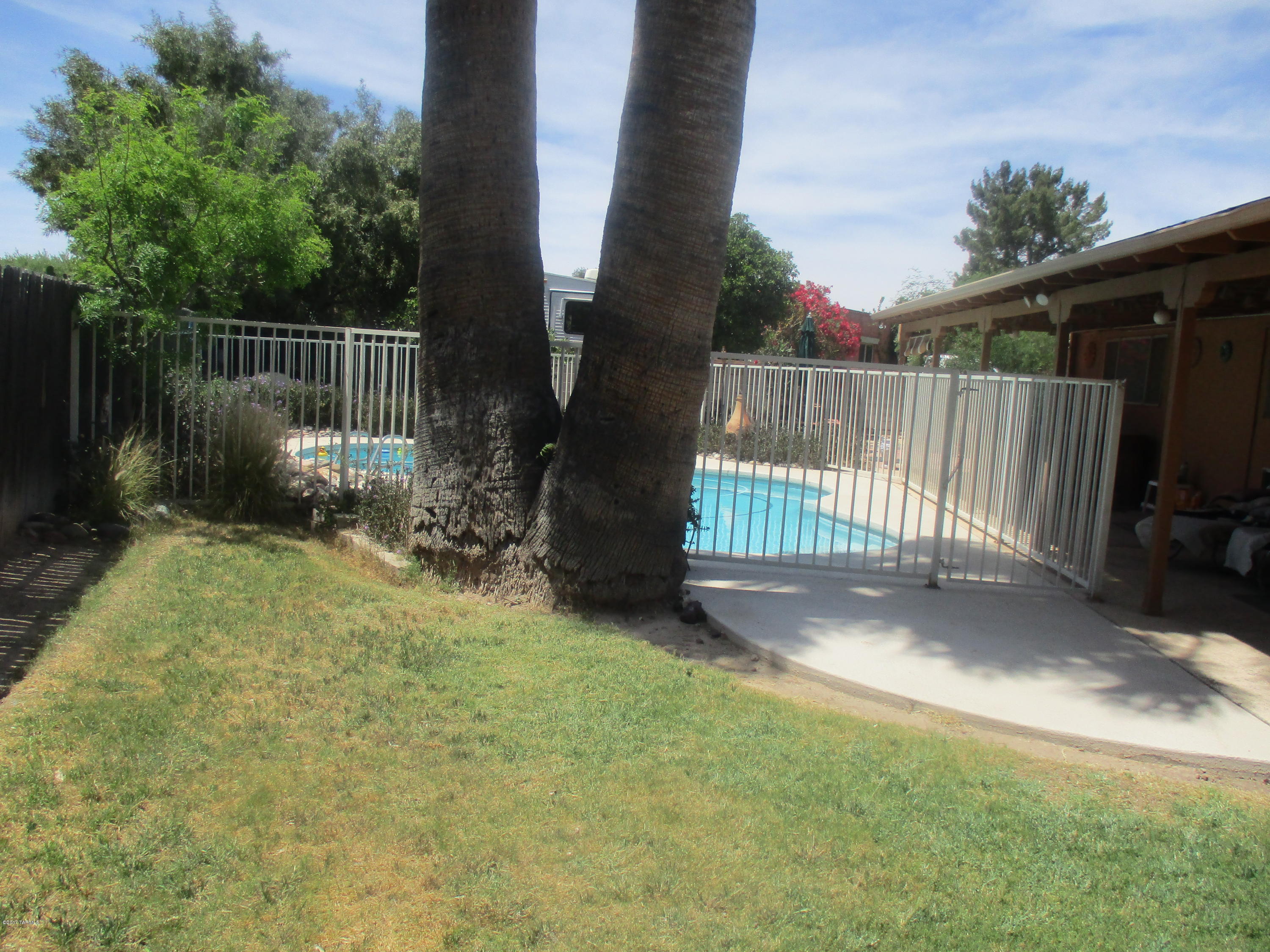 Tanque Verde Terrace (1-56) - Residential