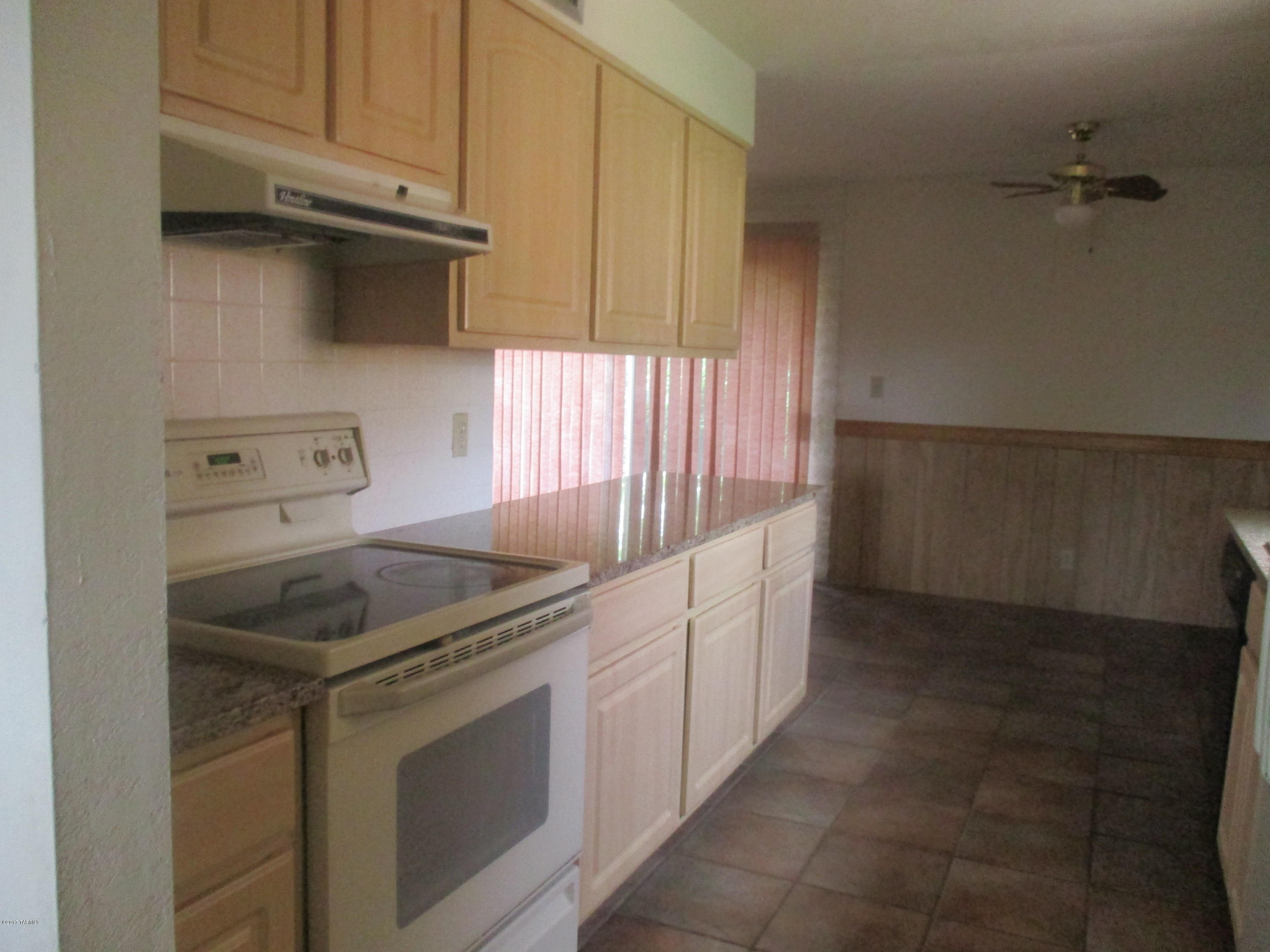 Tanque Verde Terrace (1-56) - Residential