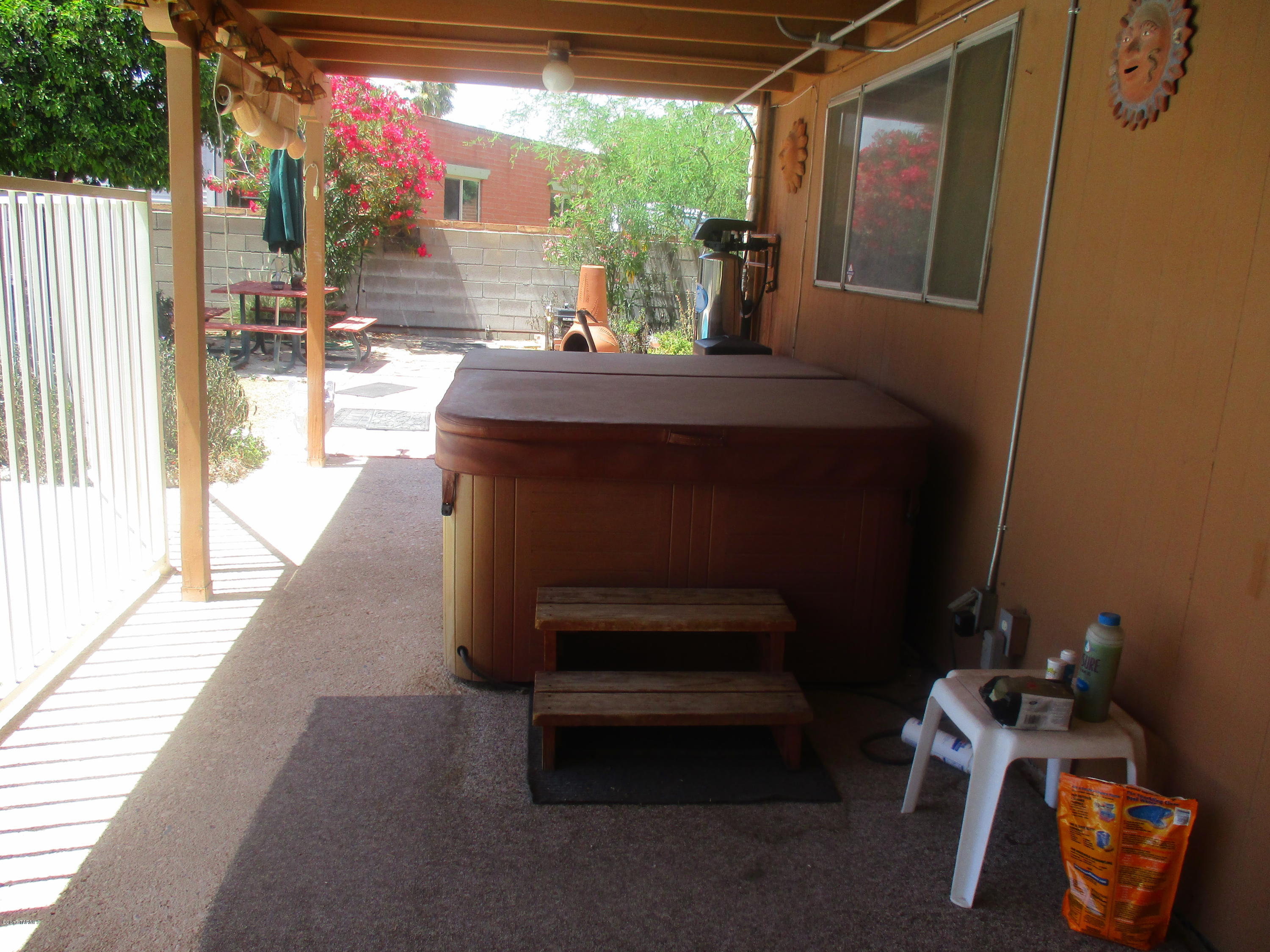 Tanque Verde Terrace (1-56) - Residential