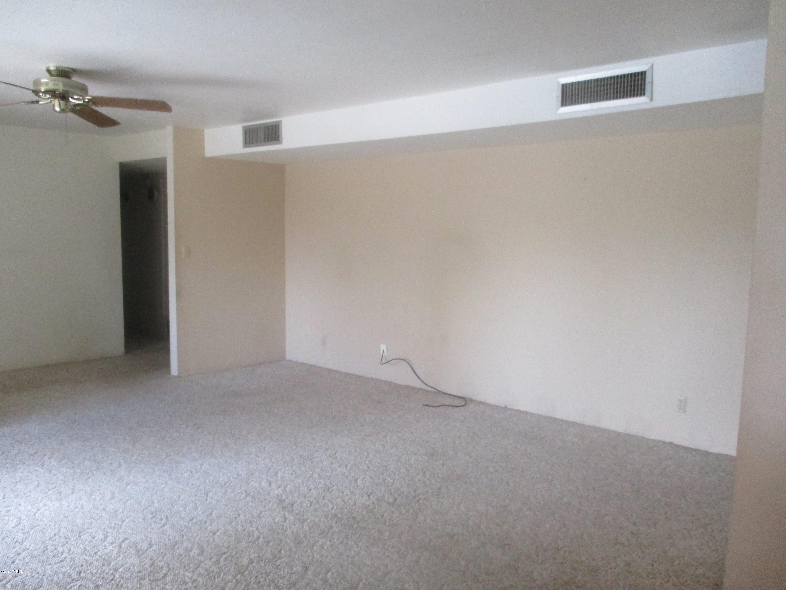 Tanque Verde Terrace (1-56) - Residential