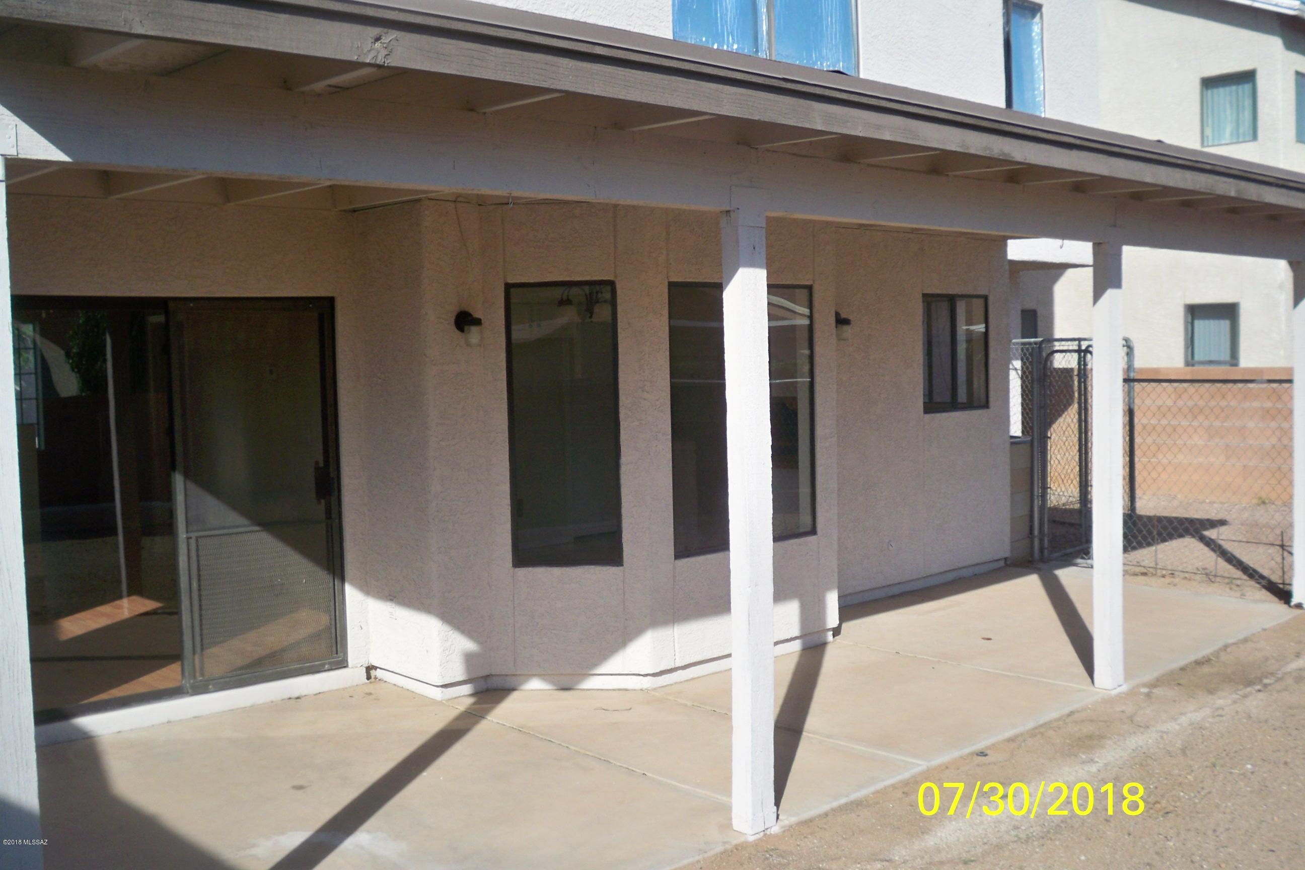 Country Club(1-221) - Residential