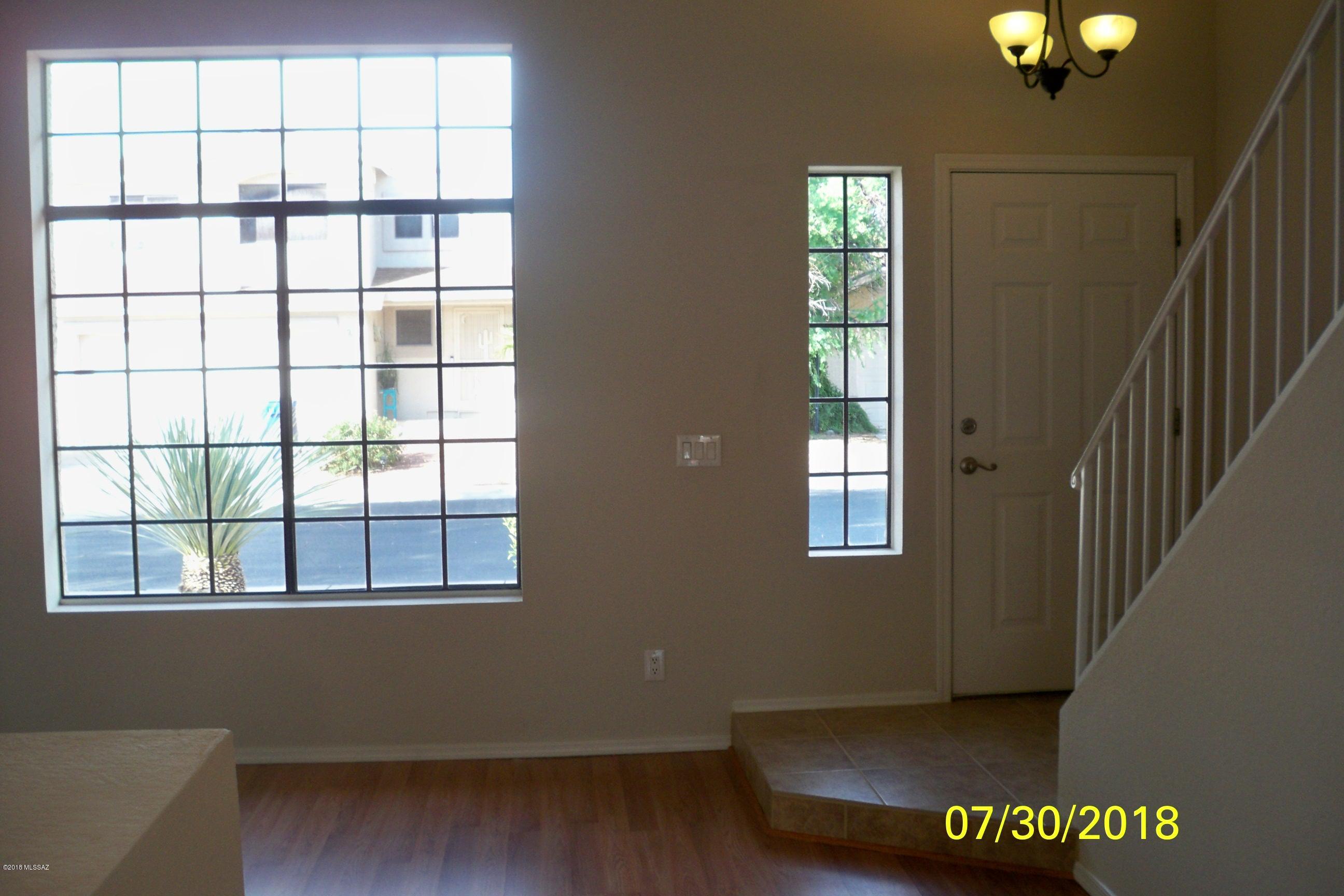 Country Club(1-221) - Residential