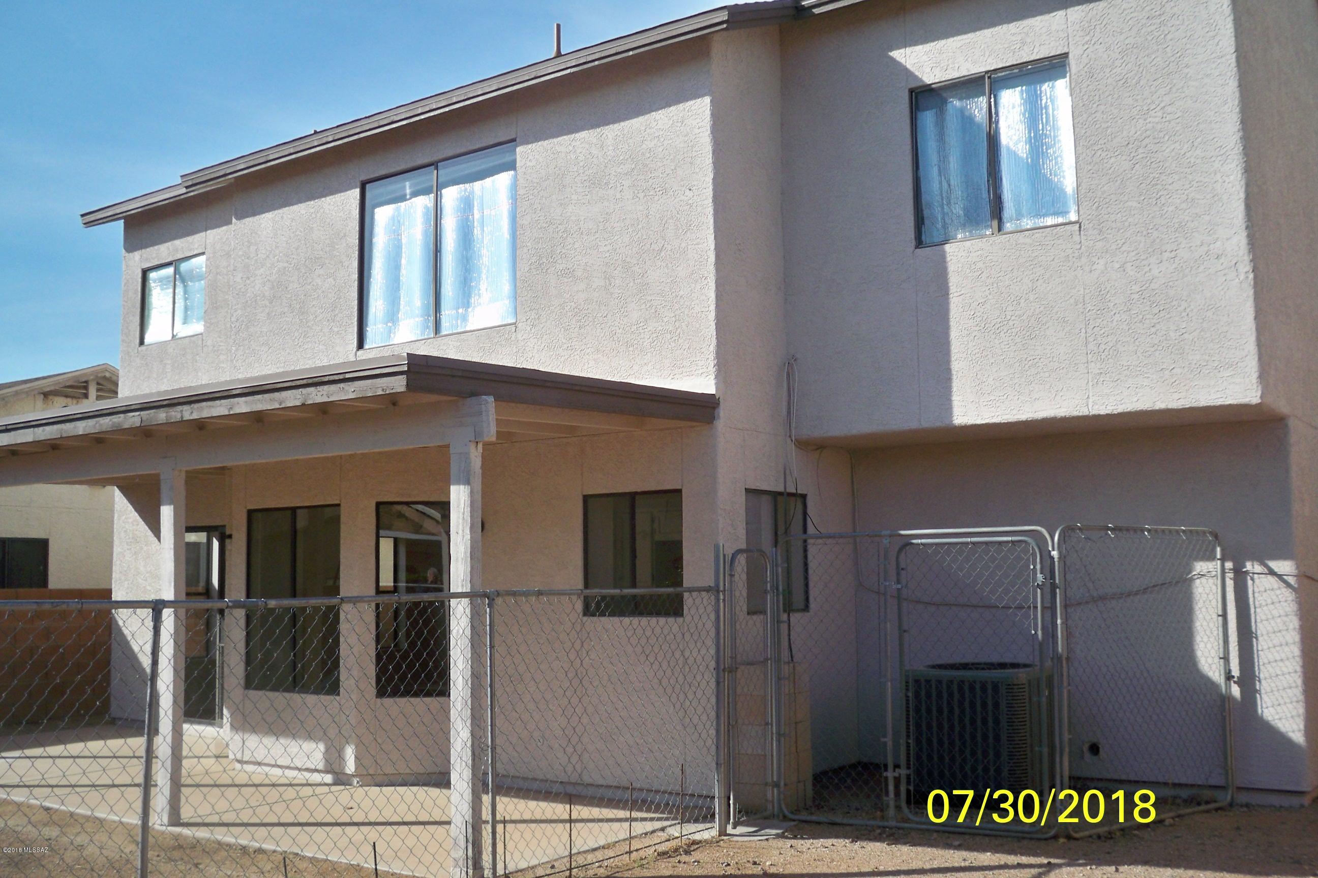 Country Club(1-221) - Residential