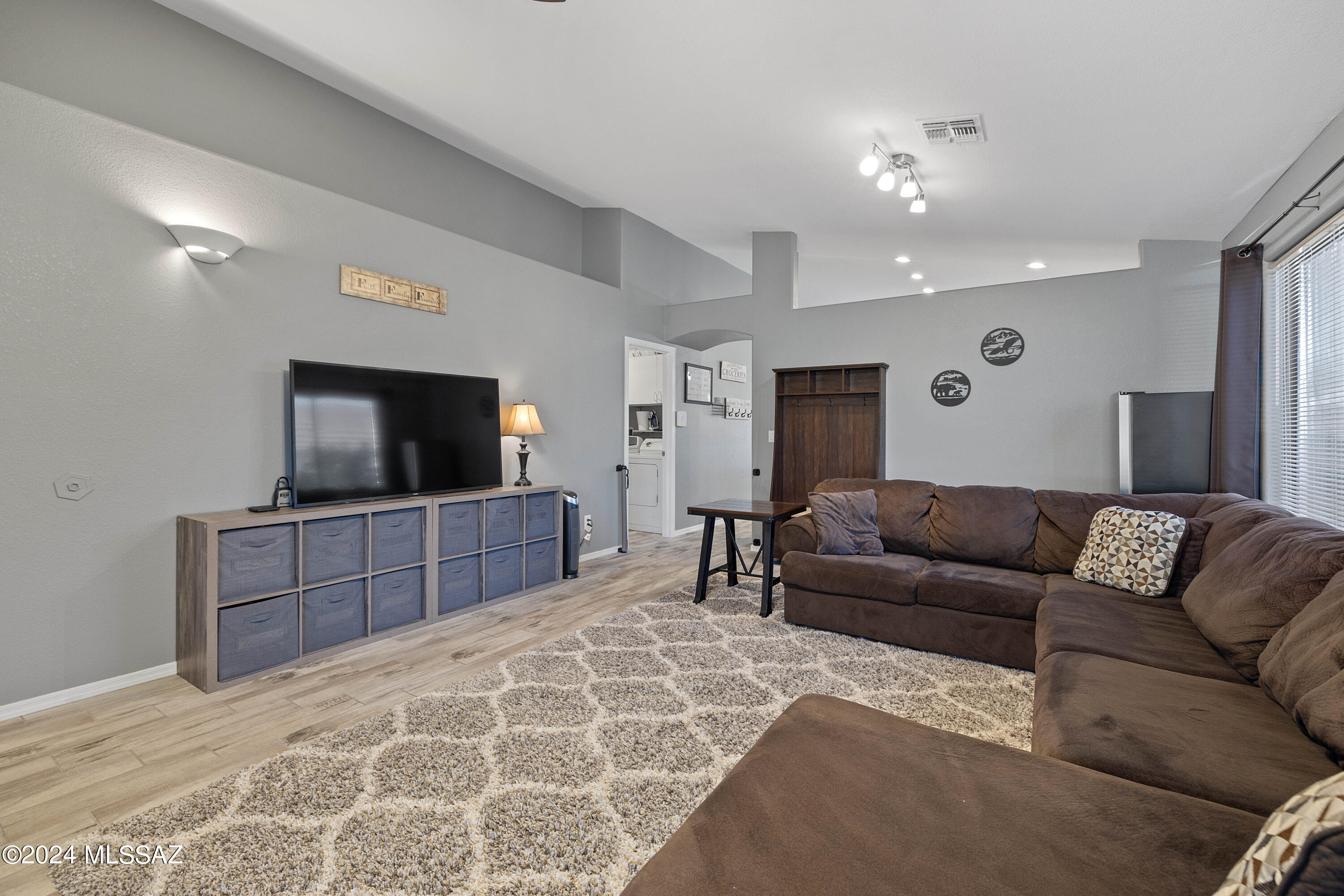Linda Vista Ridge(1-77) - Residential