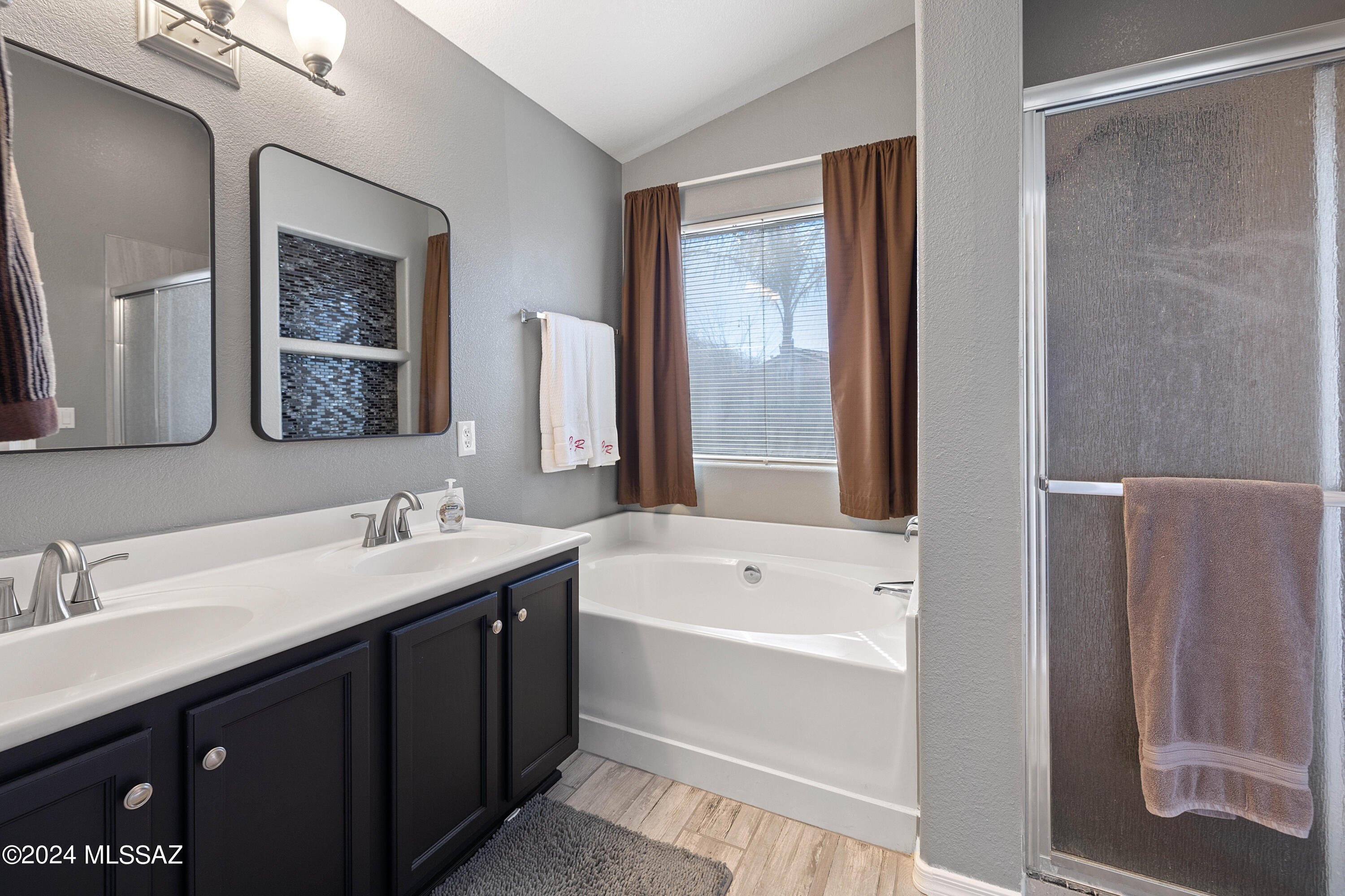 Linda Vista Ridge(1-77) - Residential