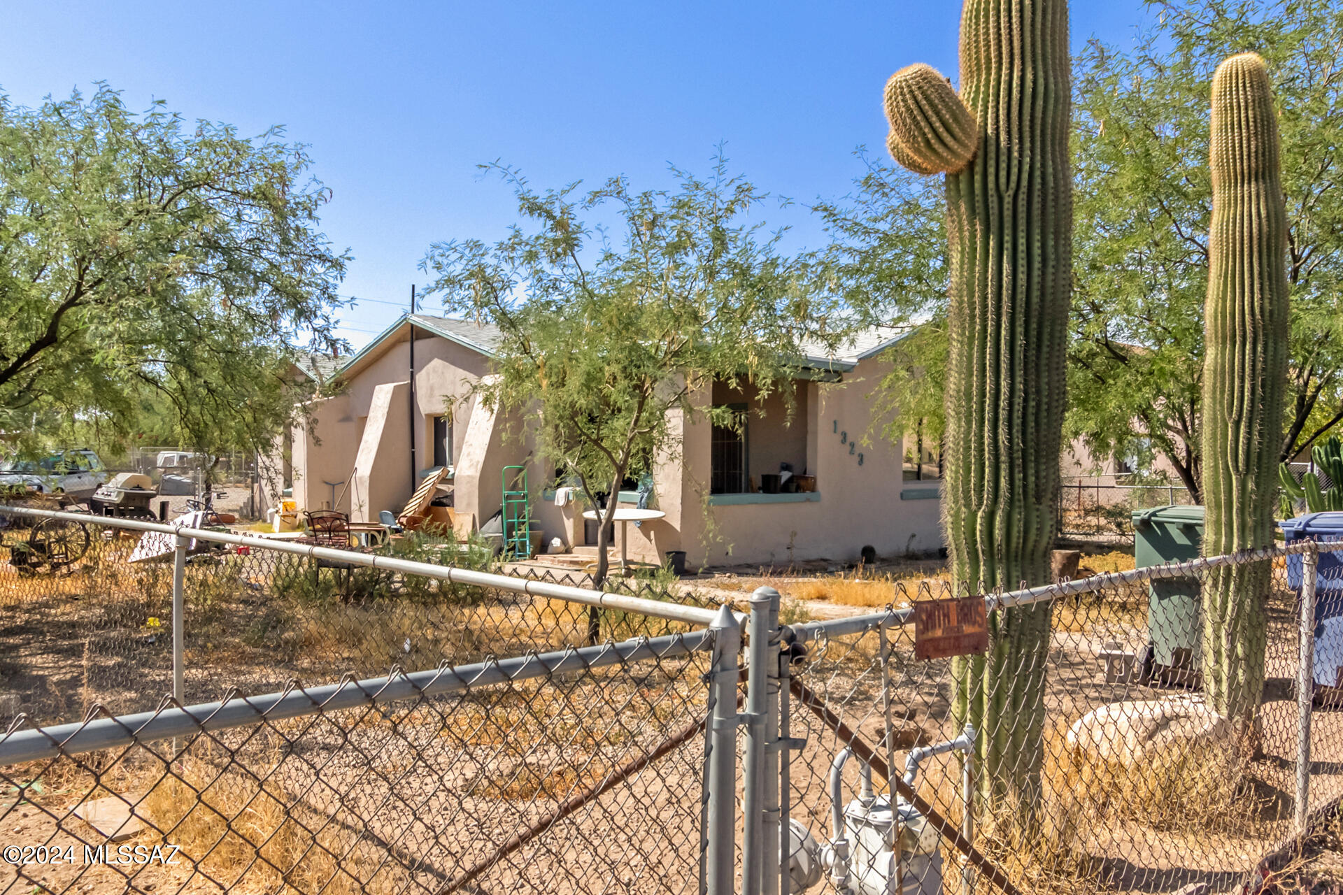 El Rio Park - Residential Income