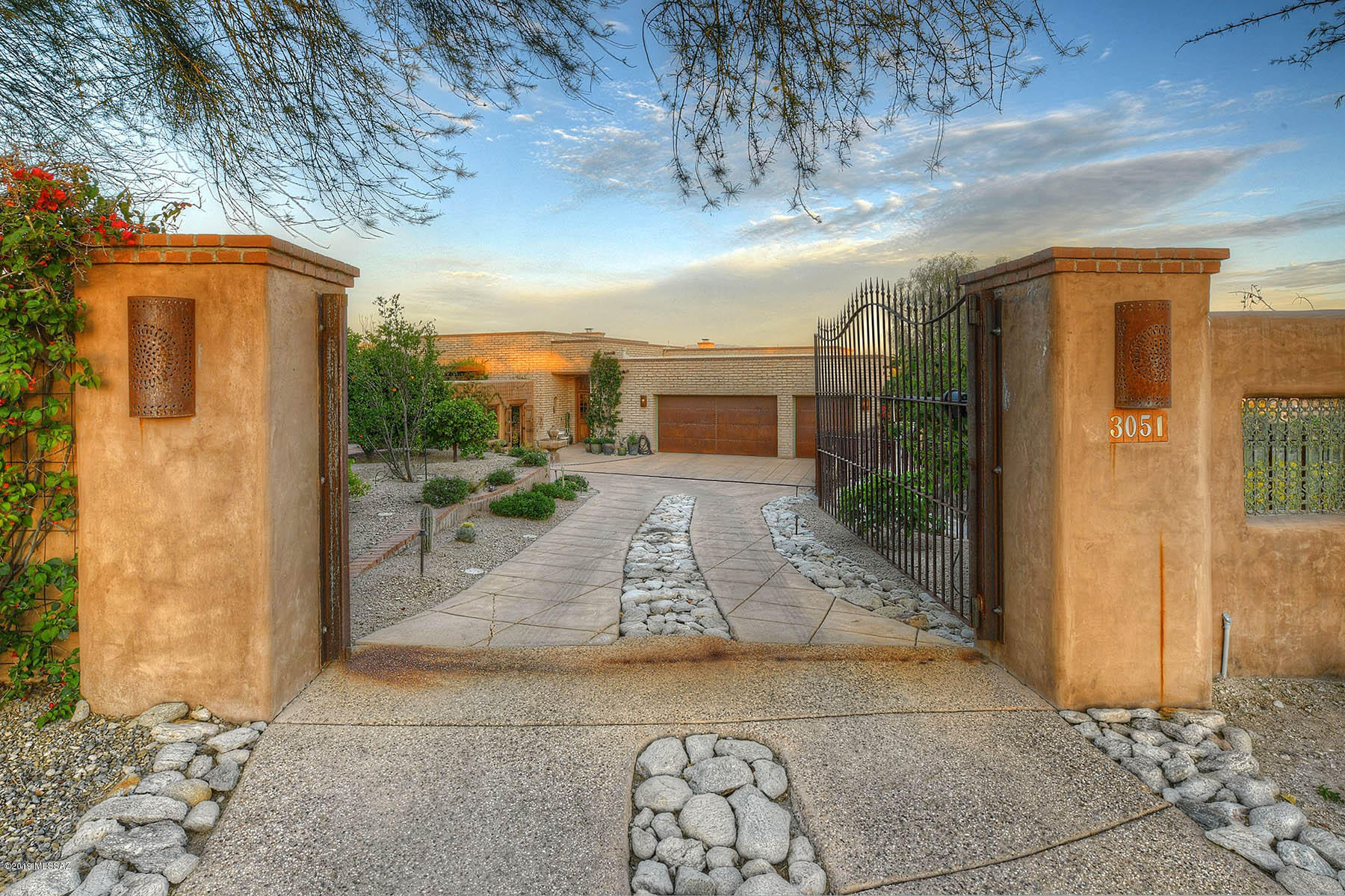 Adobes De La Vista (1-7) - Residential