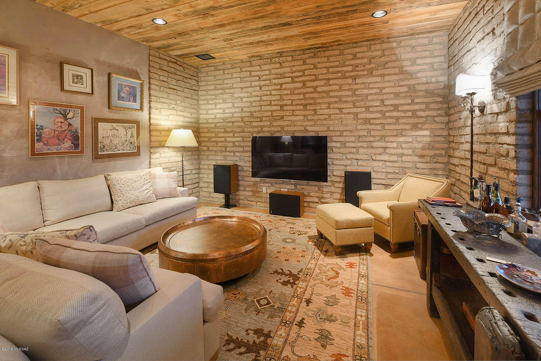 Adobes De La Vista (1-7) - Residential