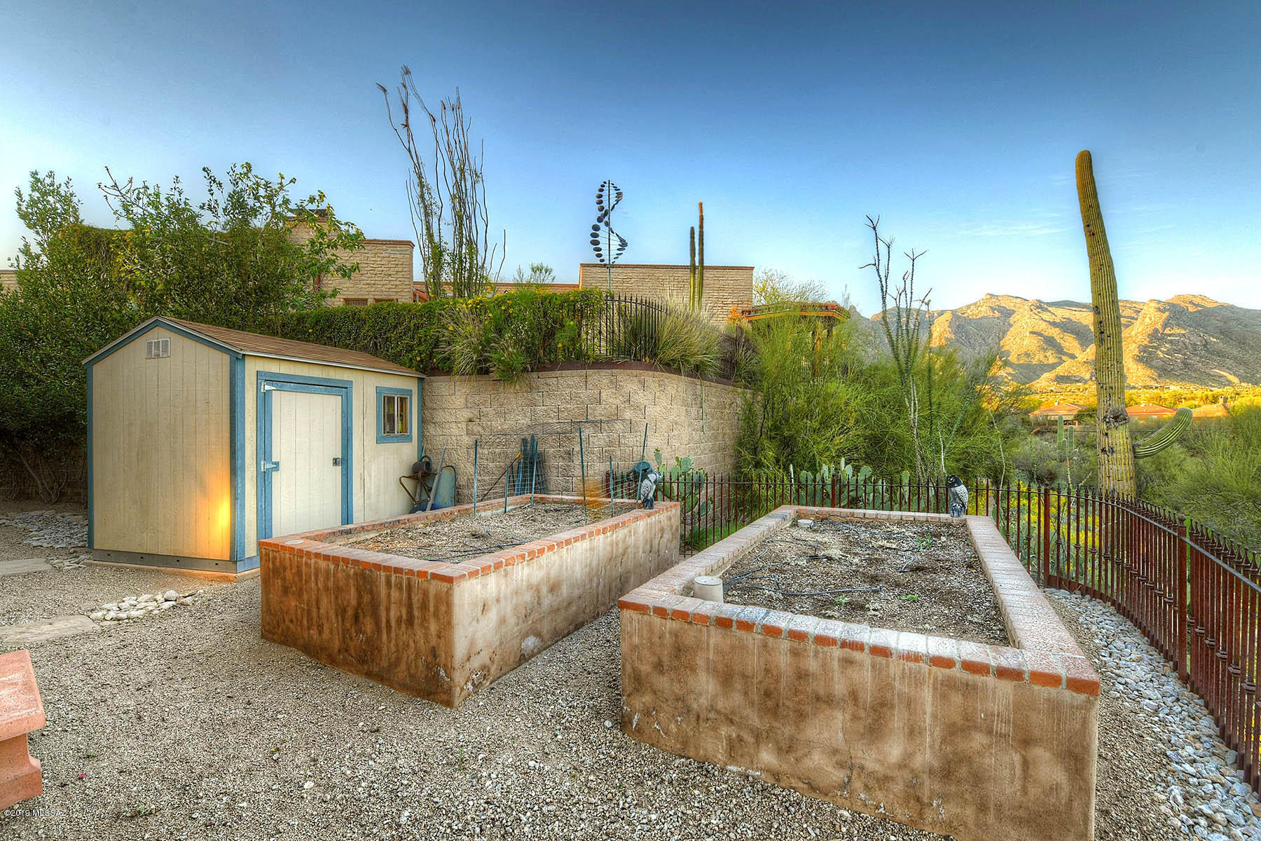 Adobes De La Vista (1-7) - Residential
