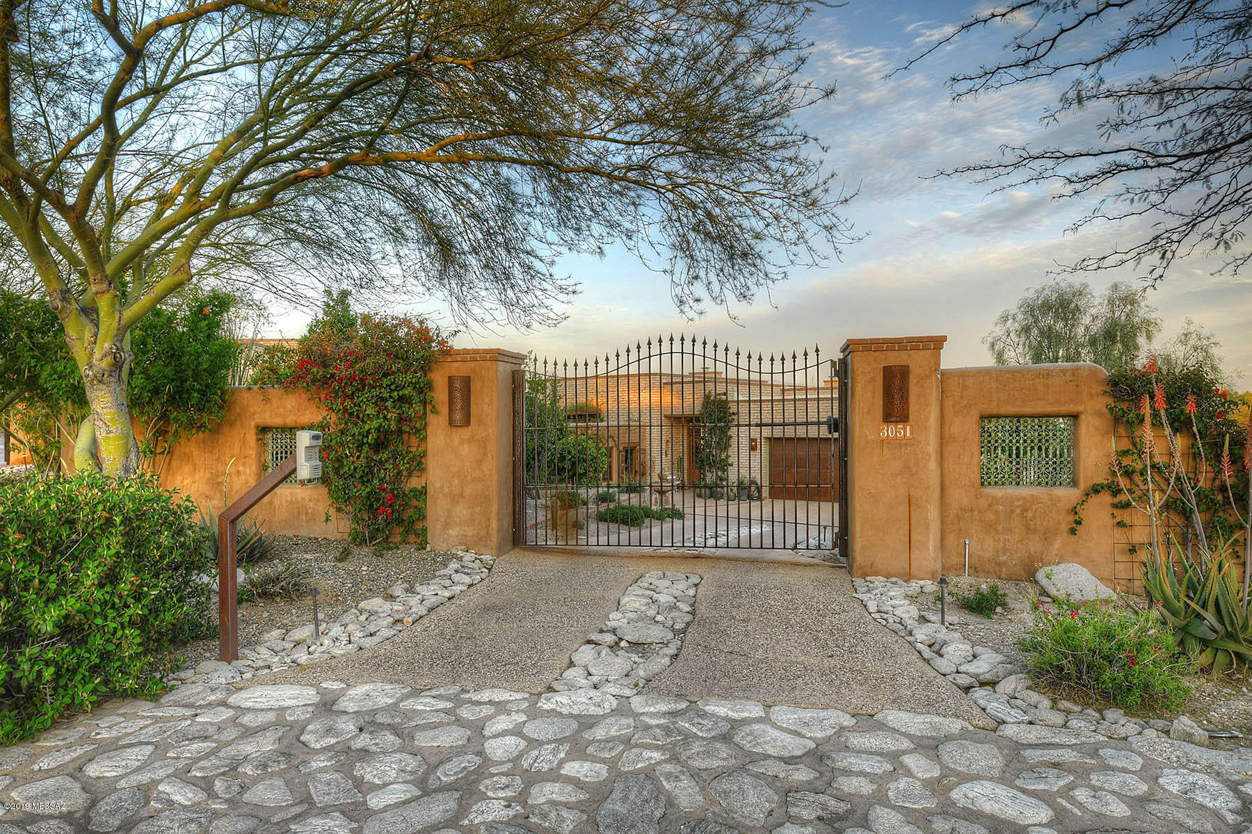 Adobes De La Vista (1-7) - Residential