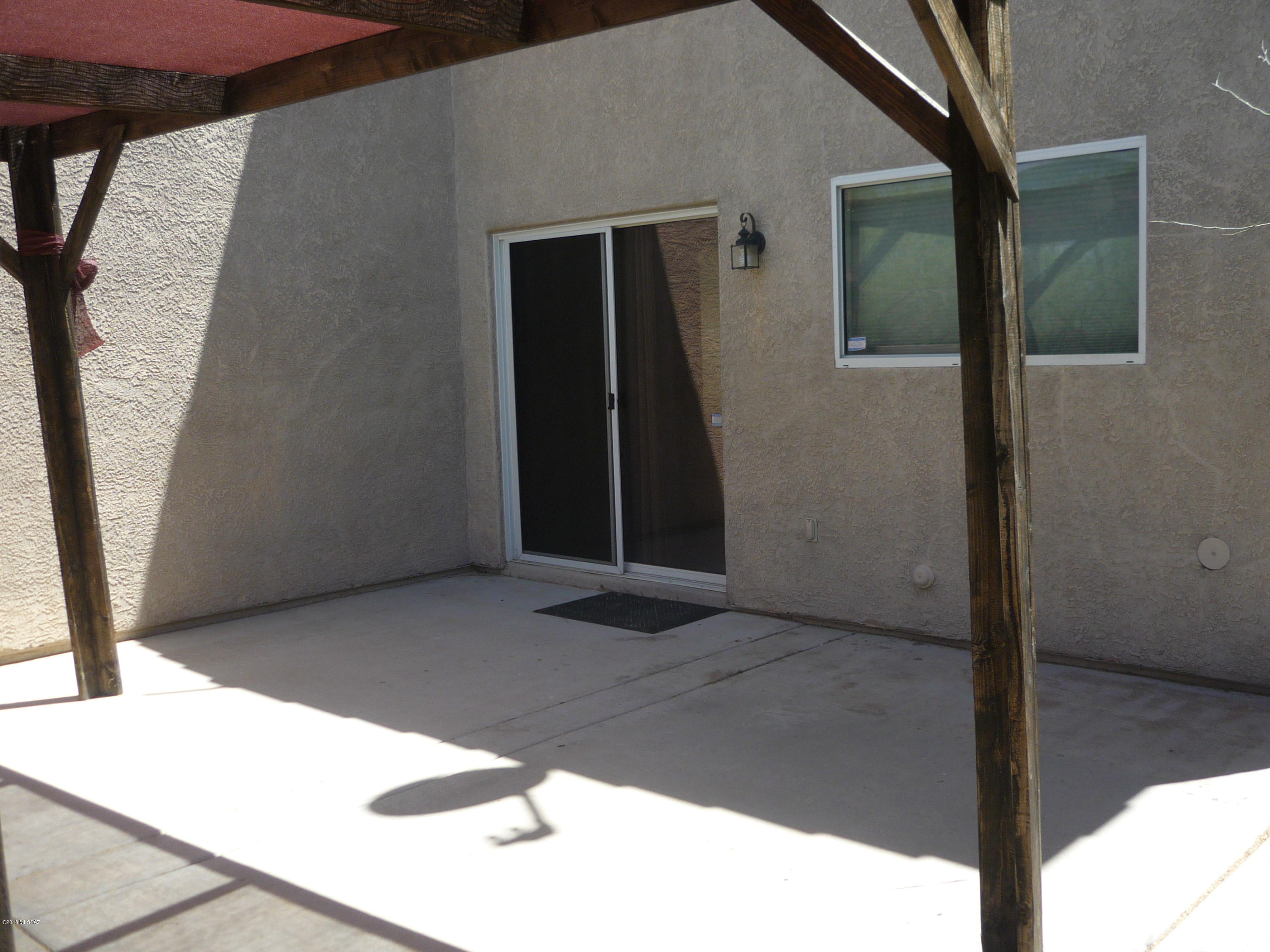 Riverhaven (1-373) - Residential Lease