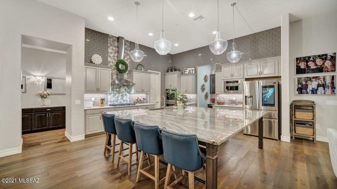 Sanctuary At Silverhawke - Residential