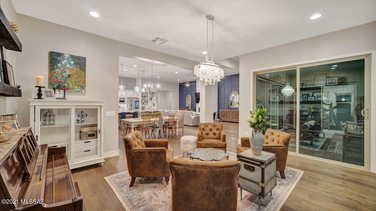 Sanctuary At Silverhawke - Residential