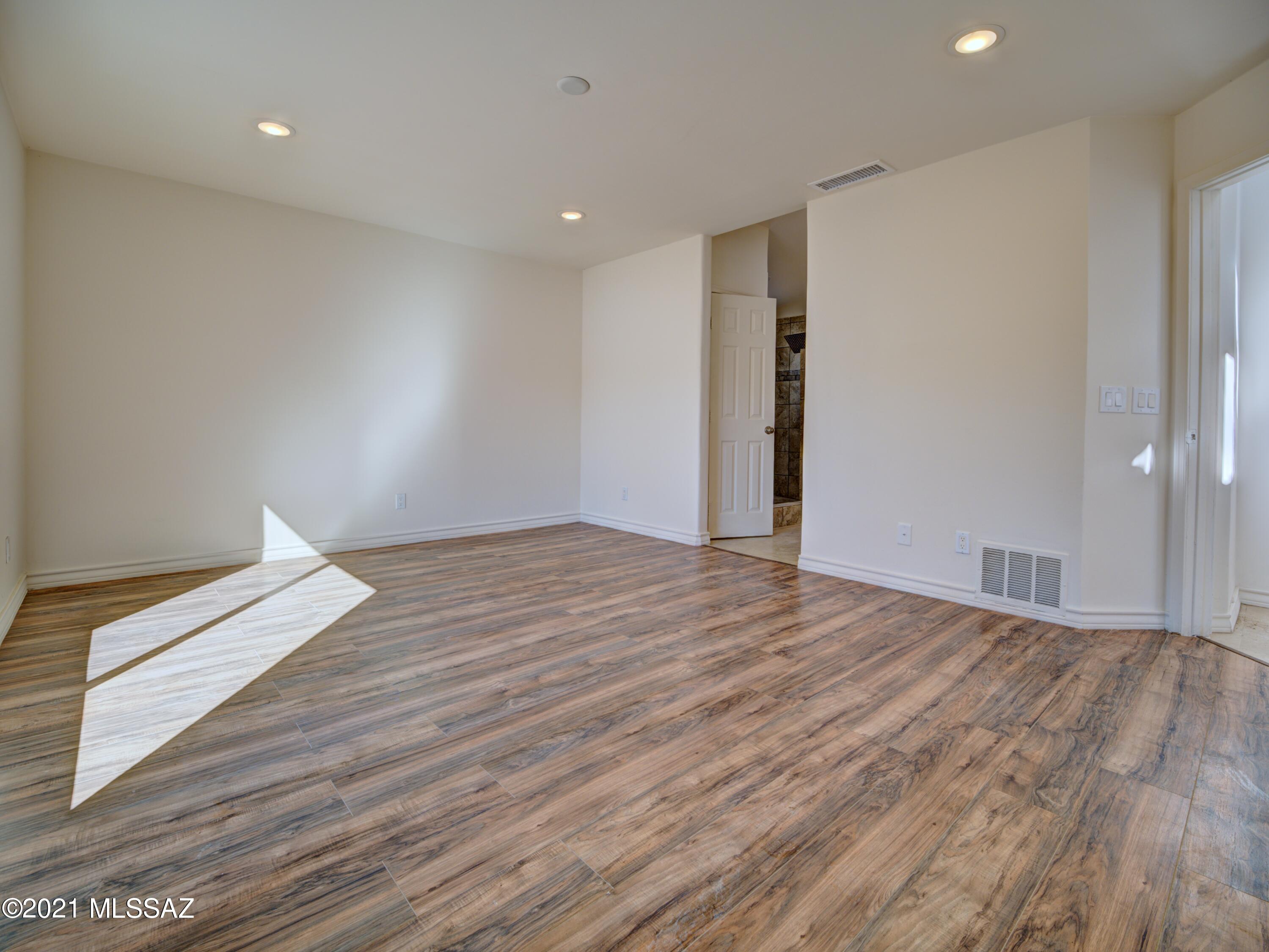 Meadow Hills - Residential
