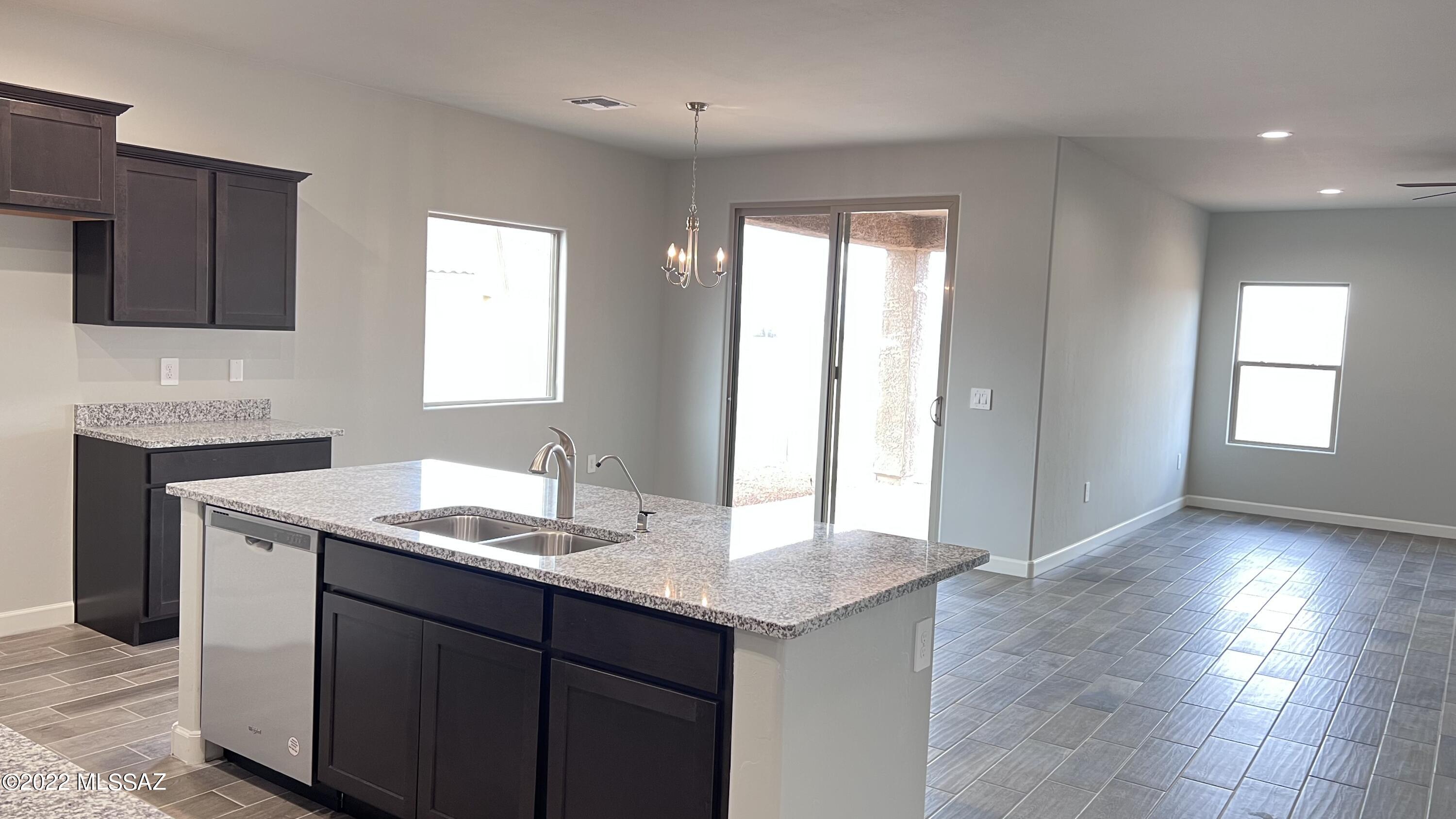 Santa Cruz Meadows (1-239) - Residential Lease