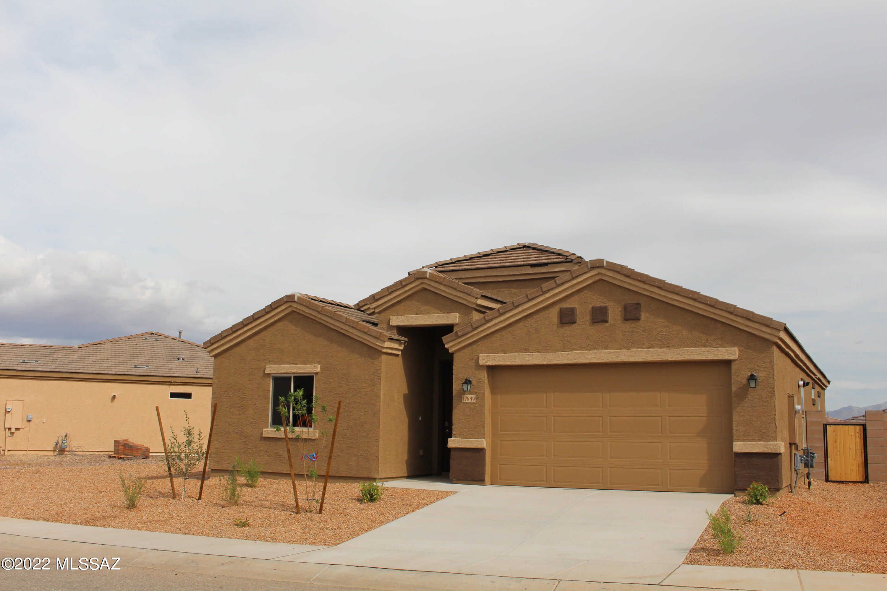 Santa Cruz Meadows (1-239) - Residential Lease