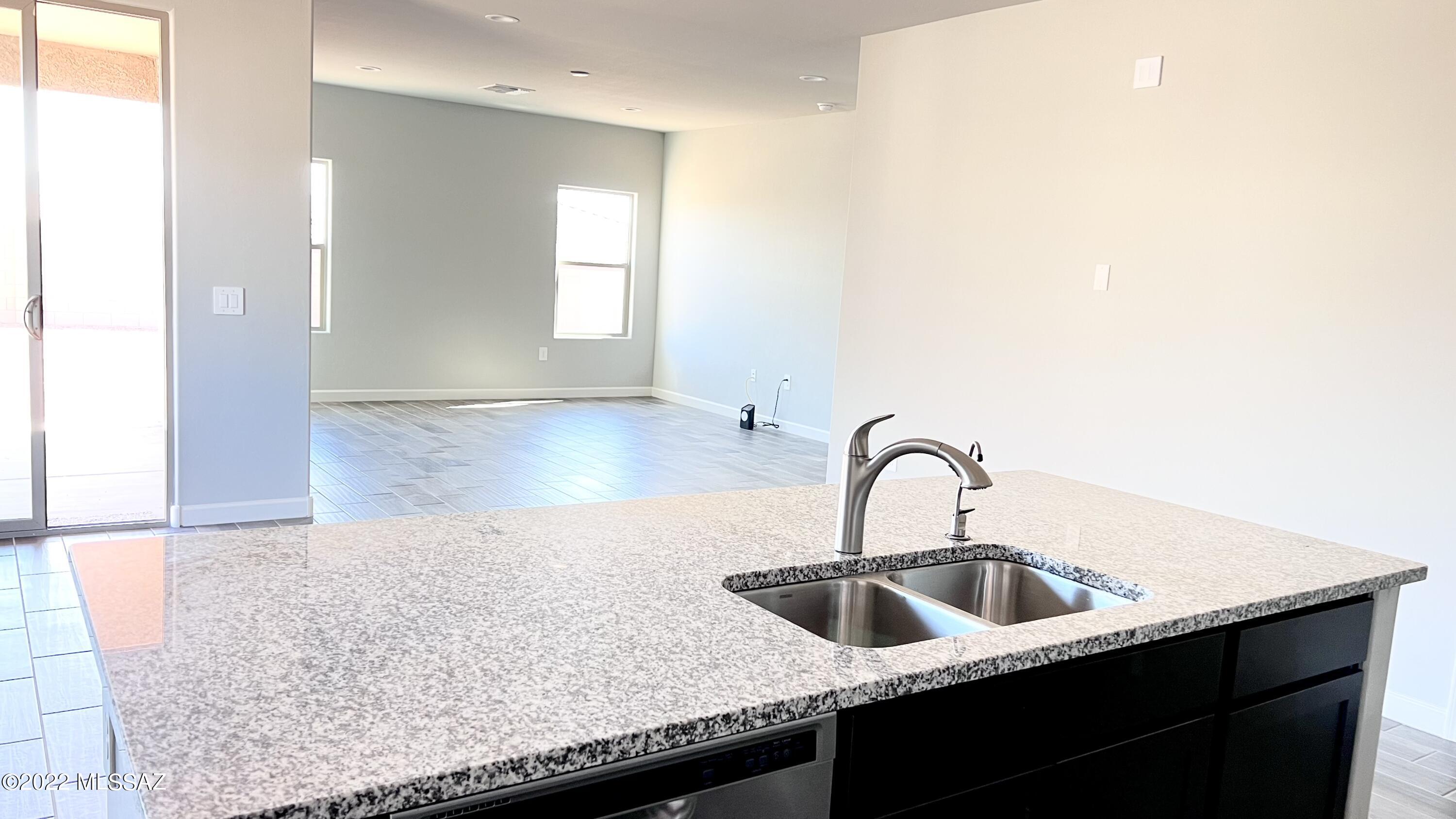 Santa Cruz Meadows (1-239) - Residential Lease