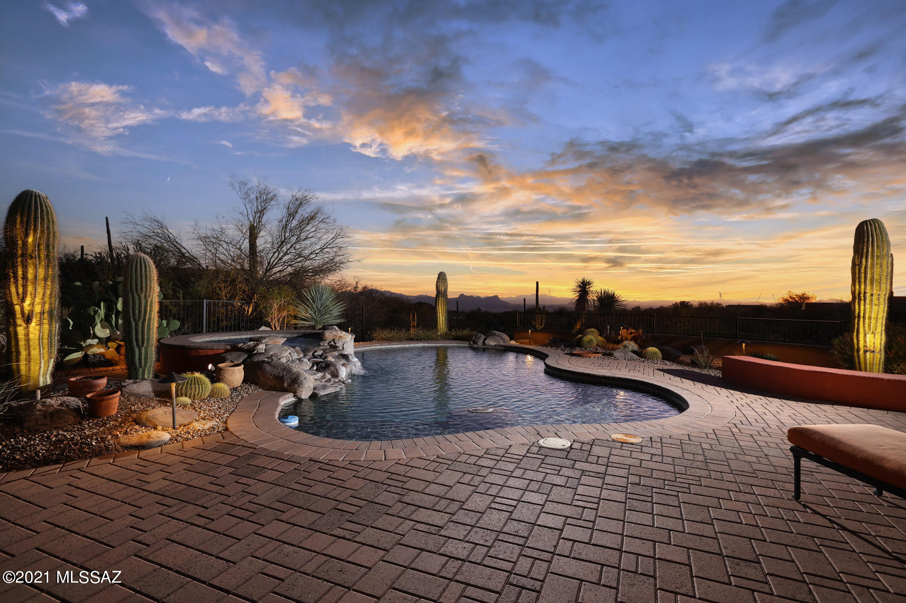 Canyon Pass At Dove Mountain(1-48) - Residential