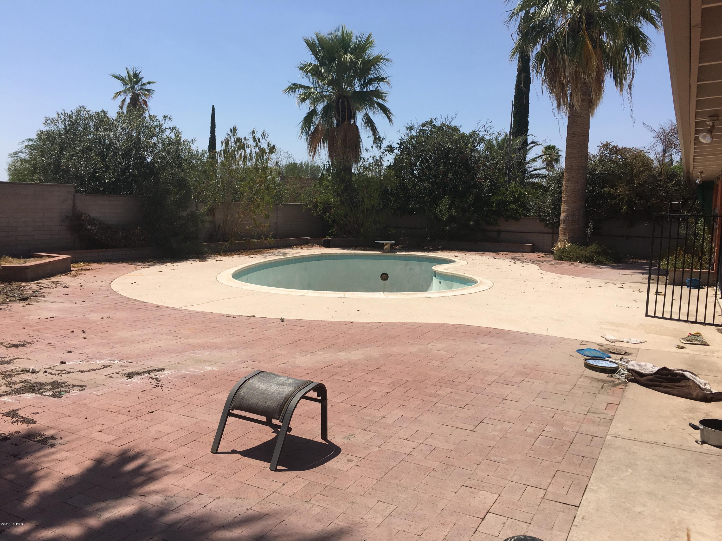 Hermosa Highlands (35-65) - Residential
