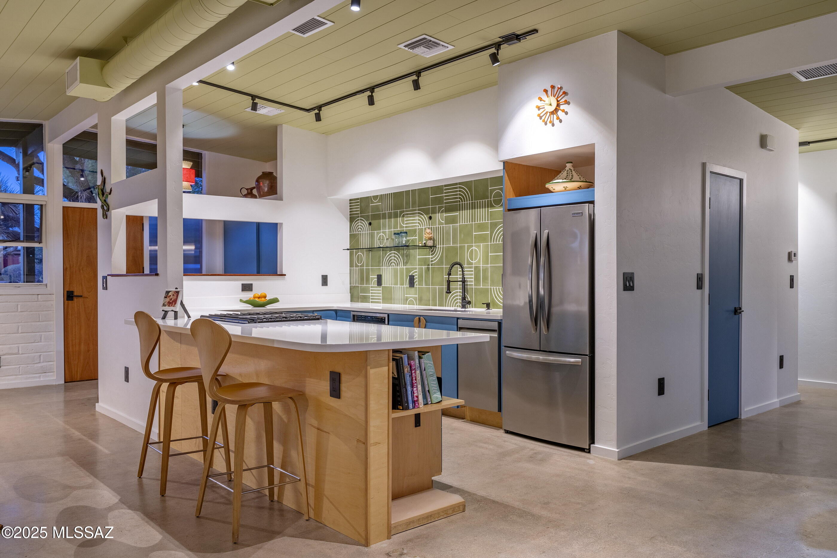 Club Crest Estates - Residential