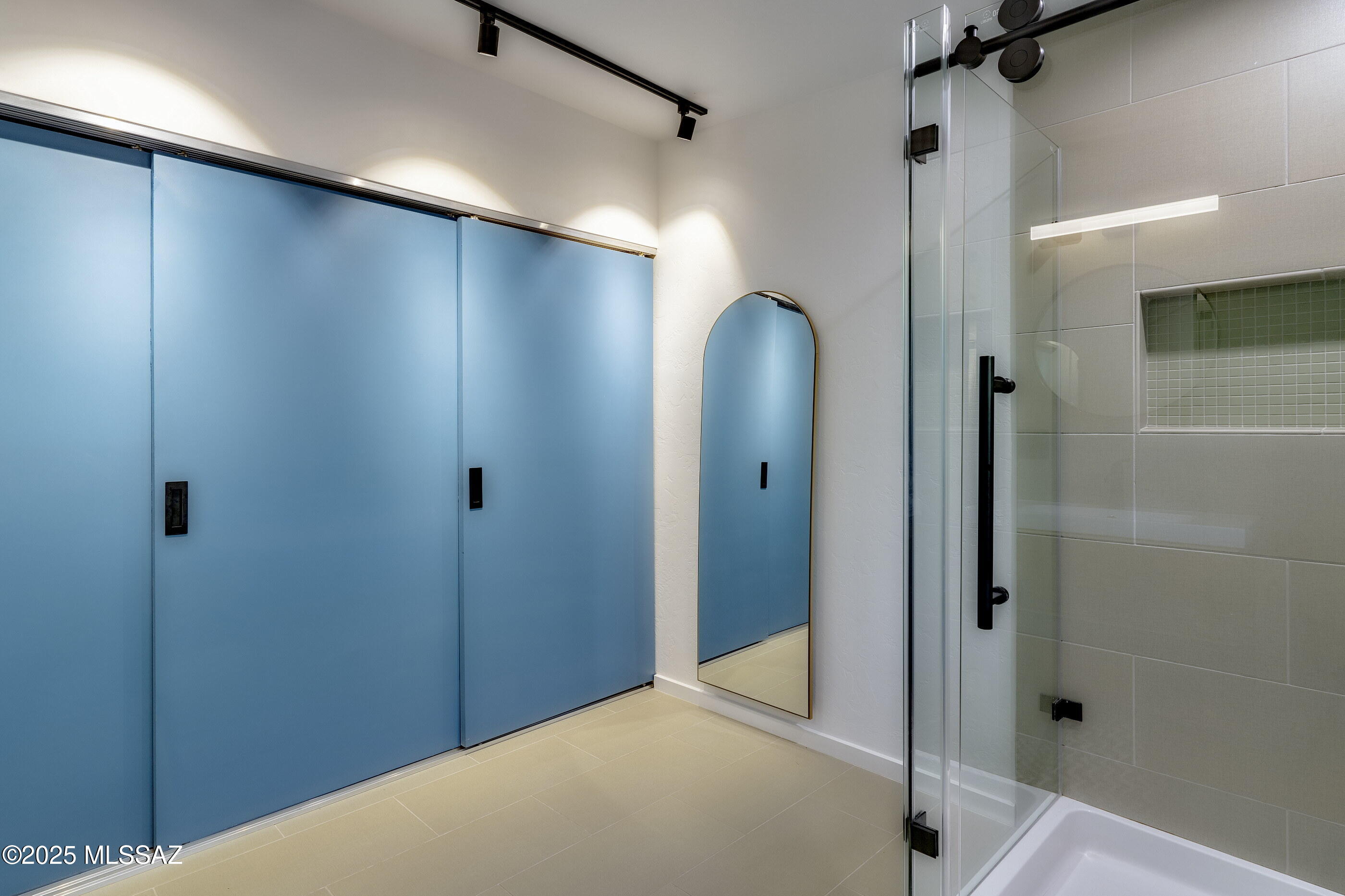 Club Crest Estates - Residential