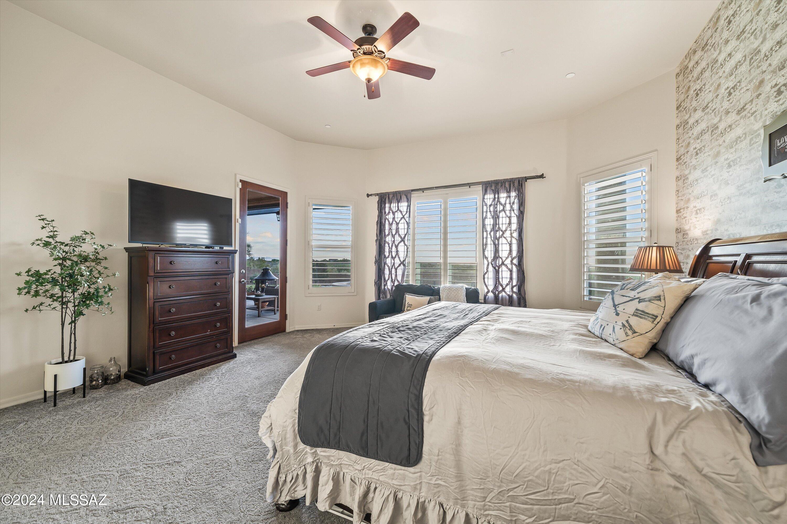 Coyote Creek (1-395) - Residential