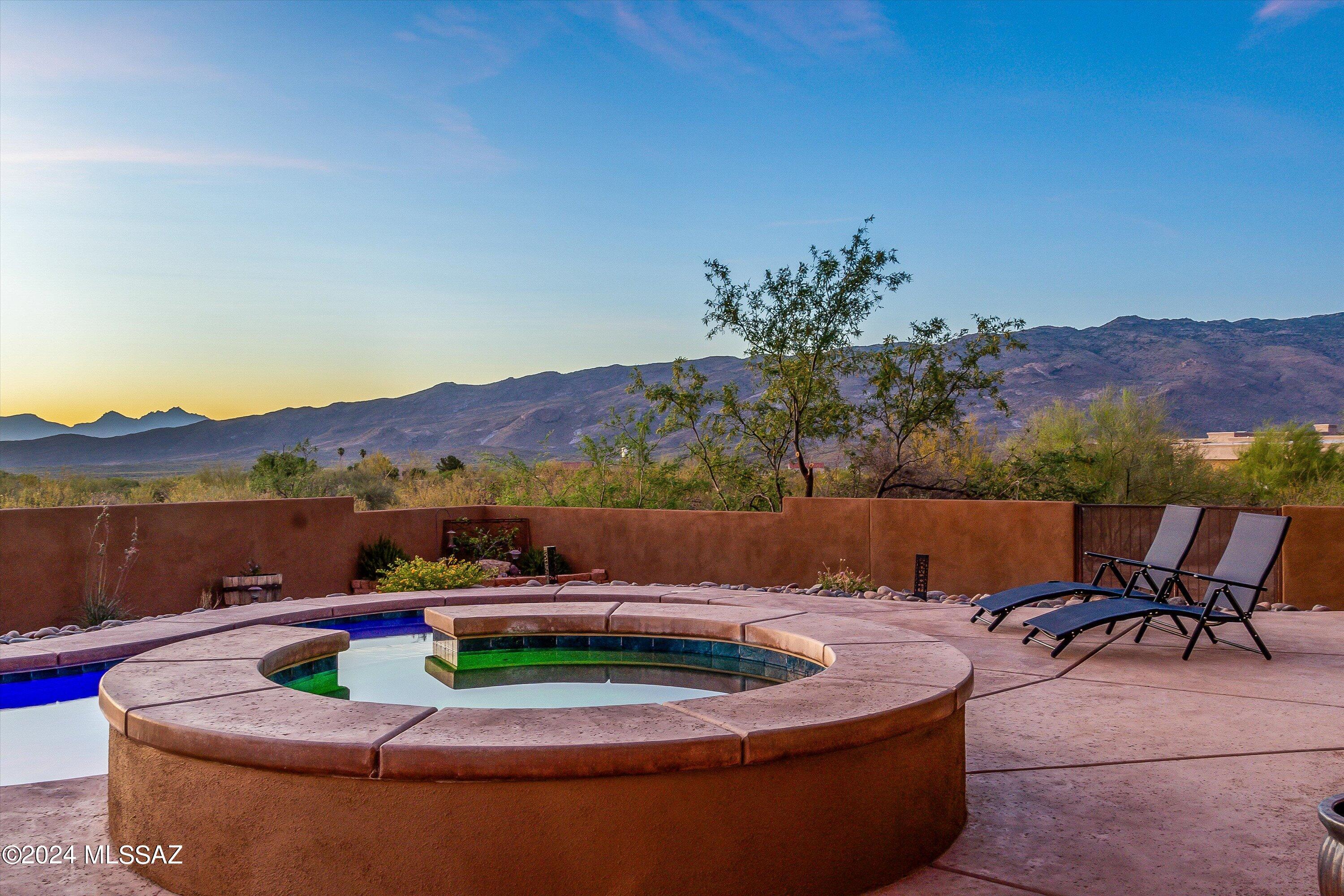 Coyote Creek (1-395) - Residential