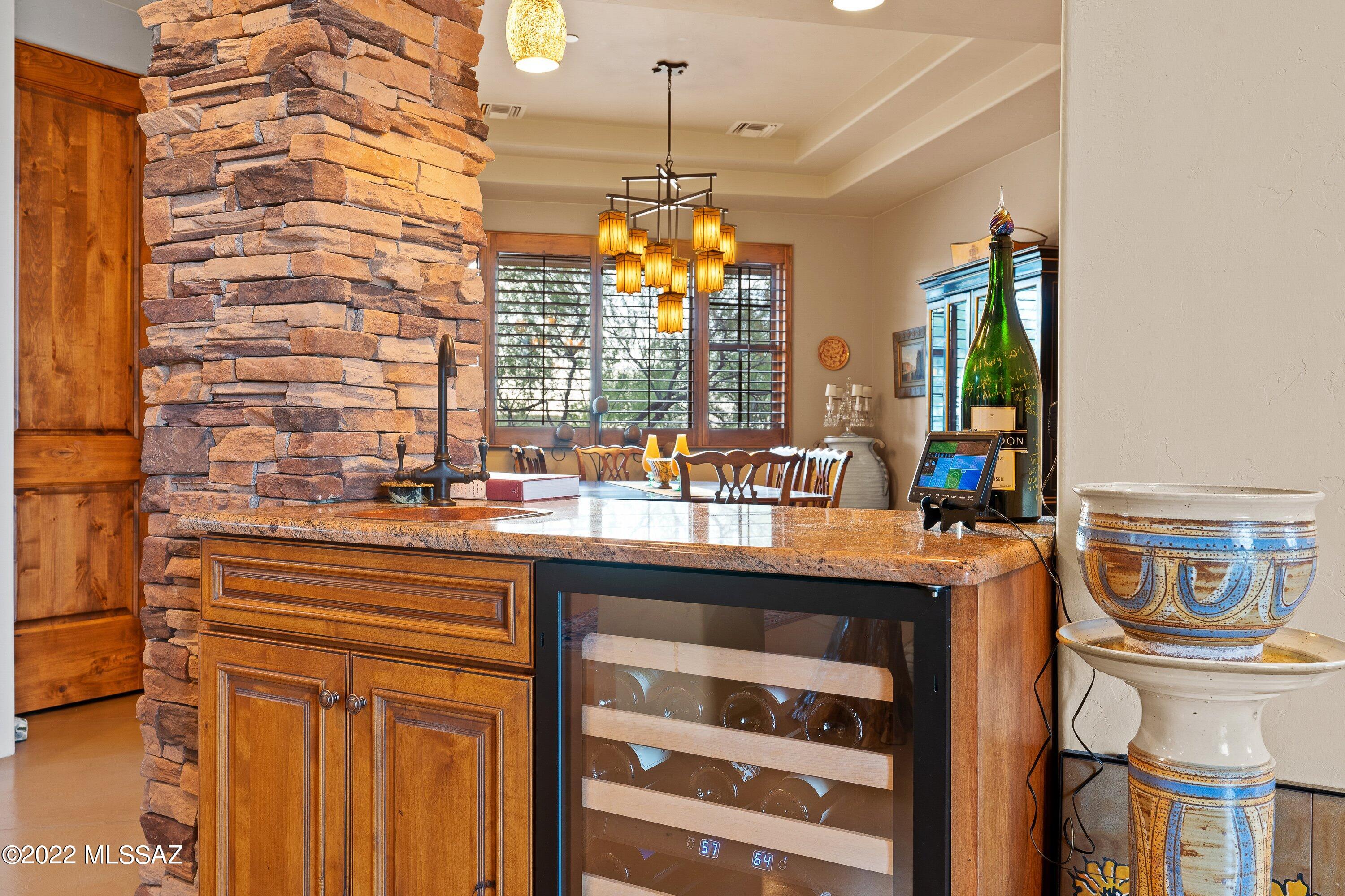Coyote Creek (1-395) - Residential
