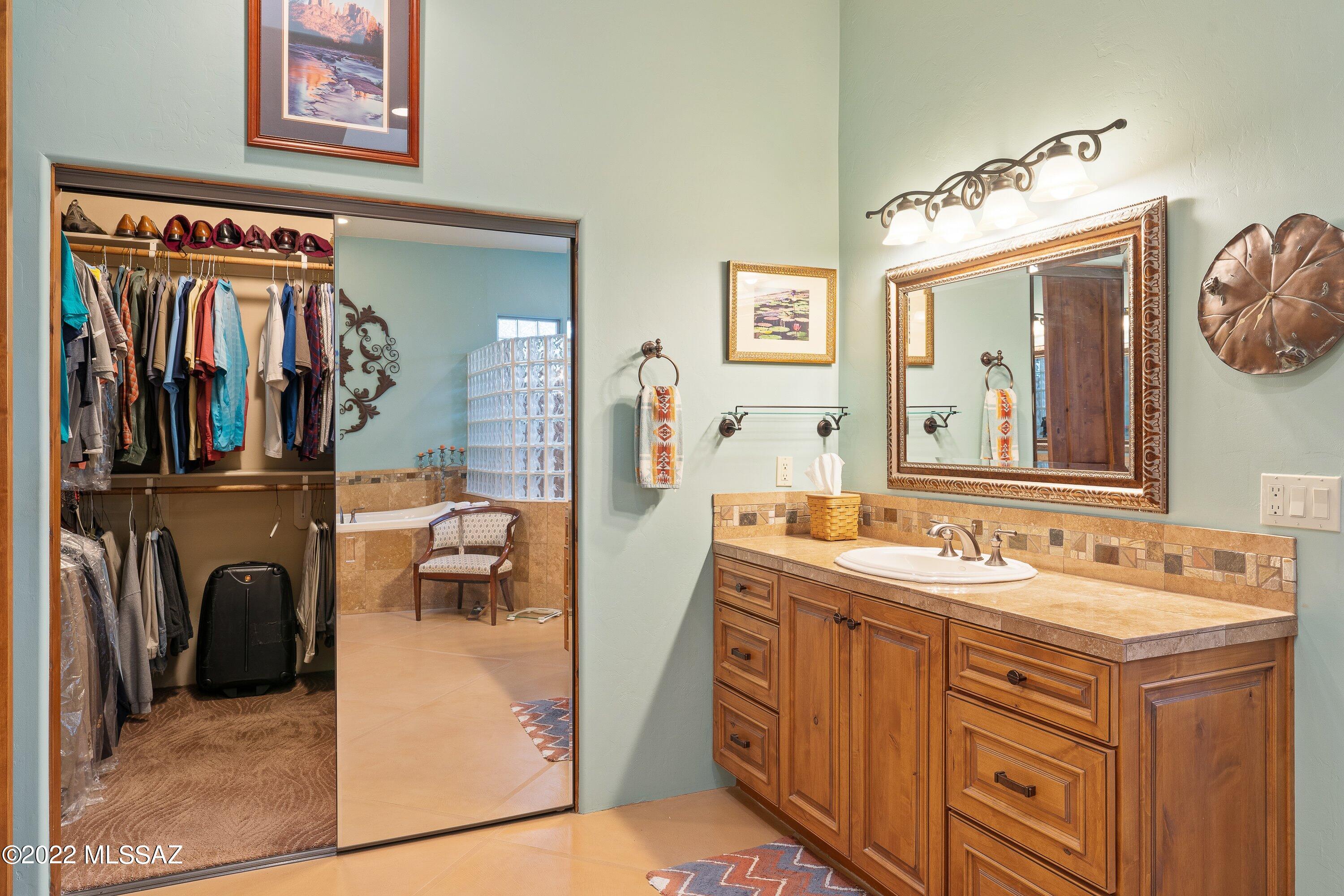 Coyote Creek (1-395) - Residential