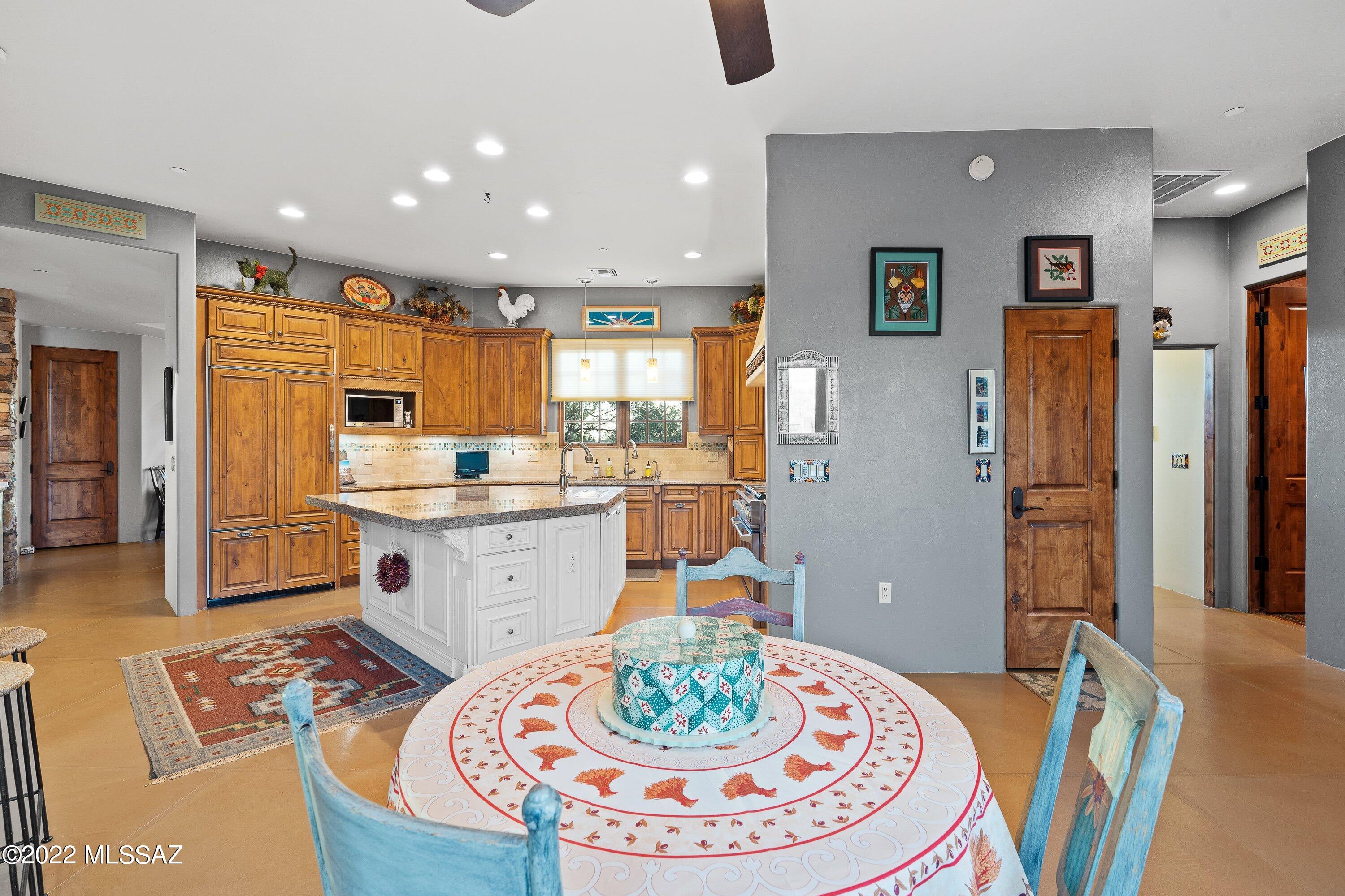 Coyote Creek (1-395) - Residential