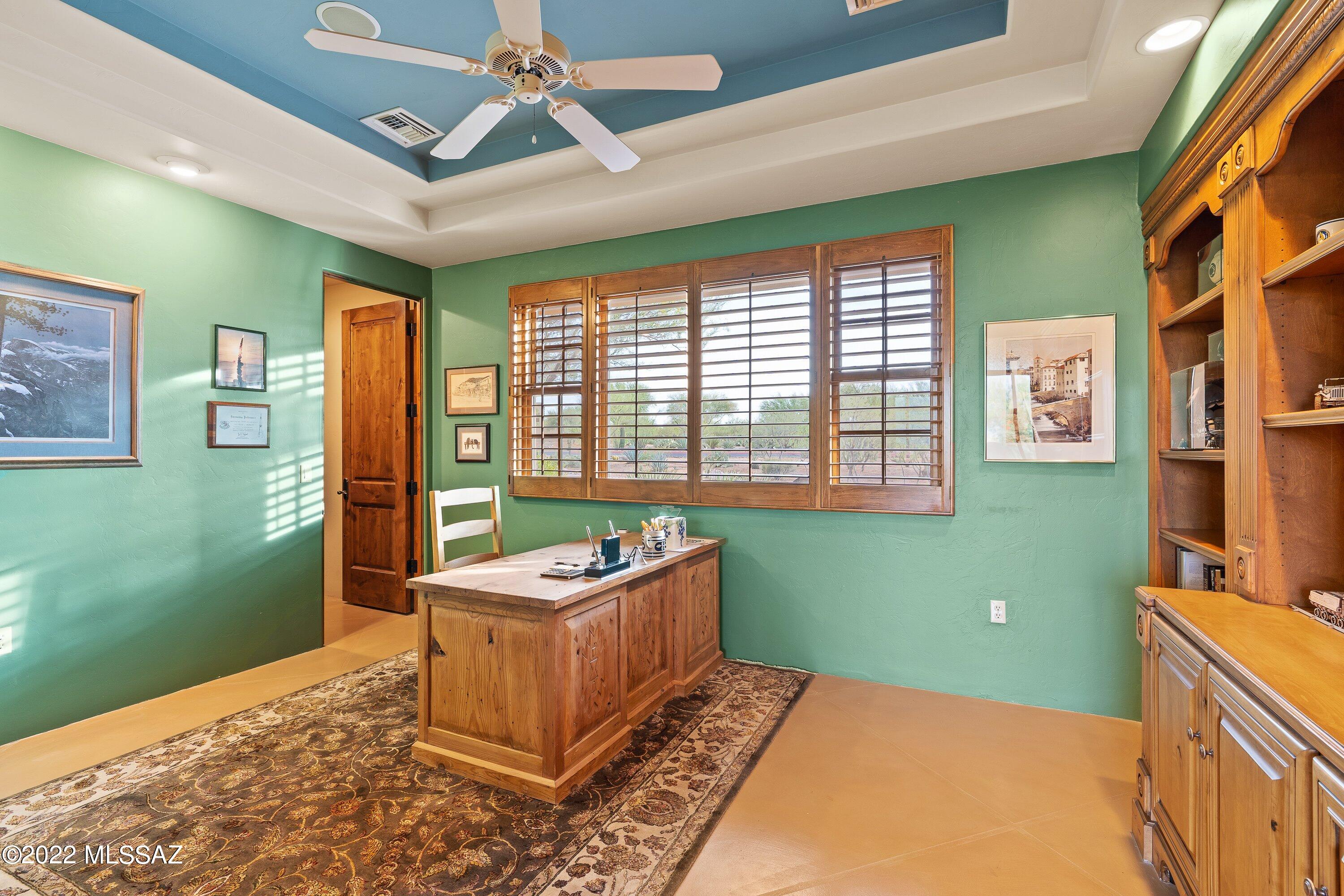 Coyote Creek (1-395) - Residential