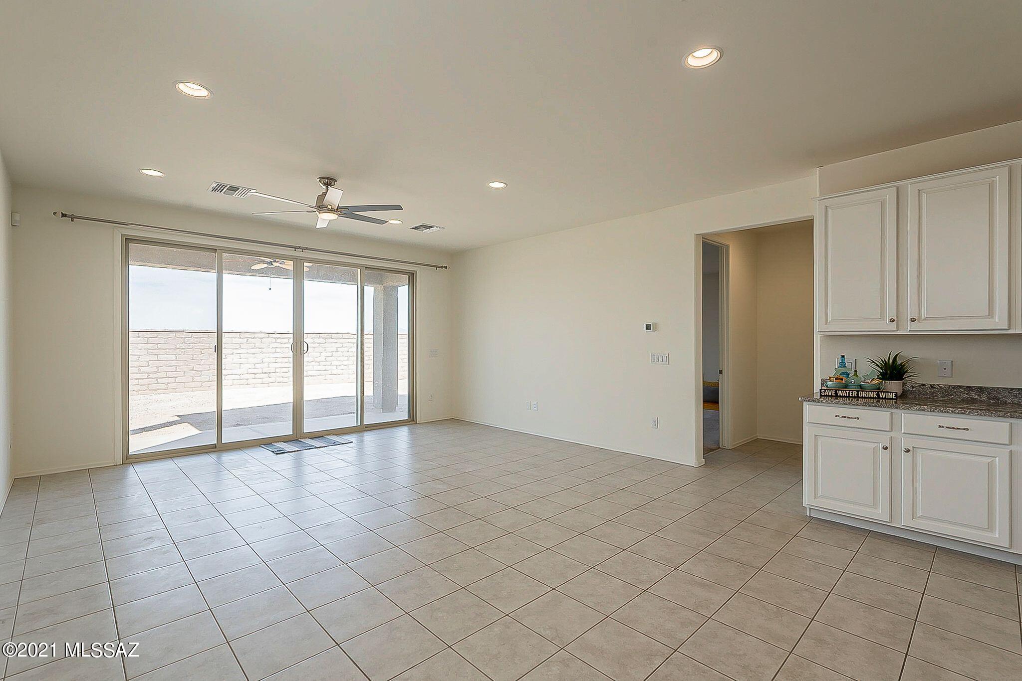 La Estancia De Tucson (1-330) - Residential