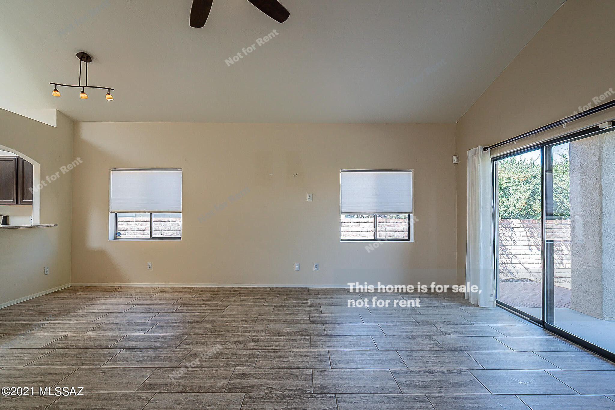 Valle Del Oro Townhomes (1-90) - Residential
