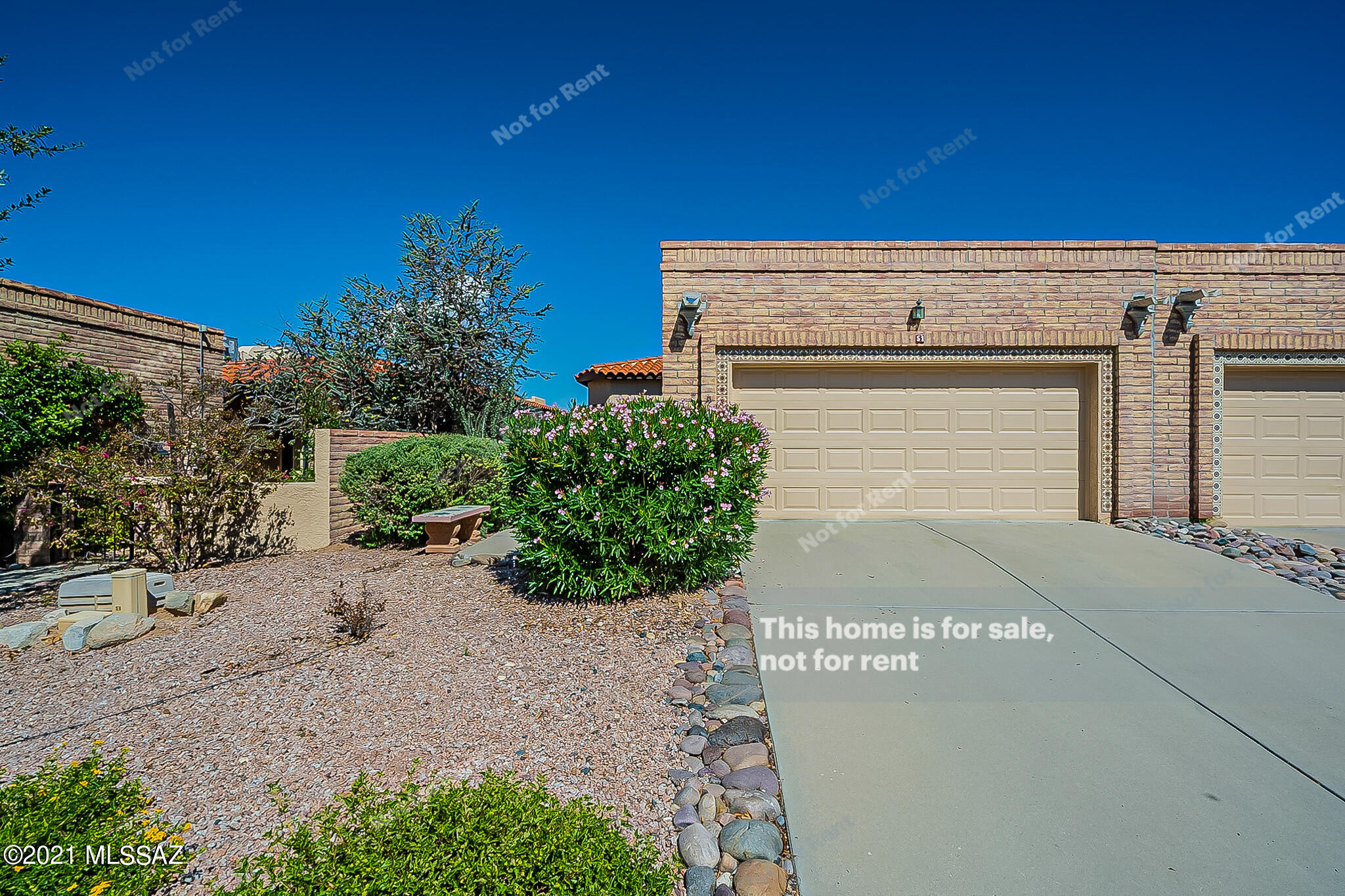 Valle Del Oro Townhomes (1-90) - Residential