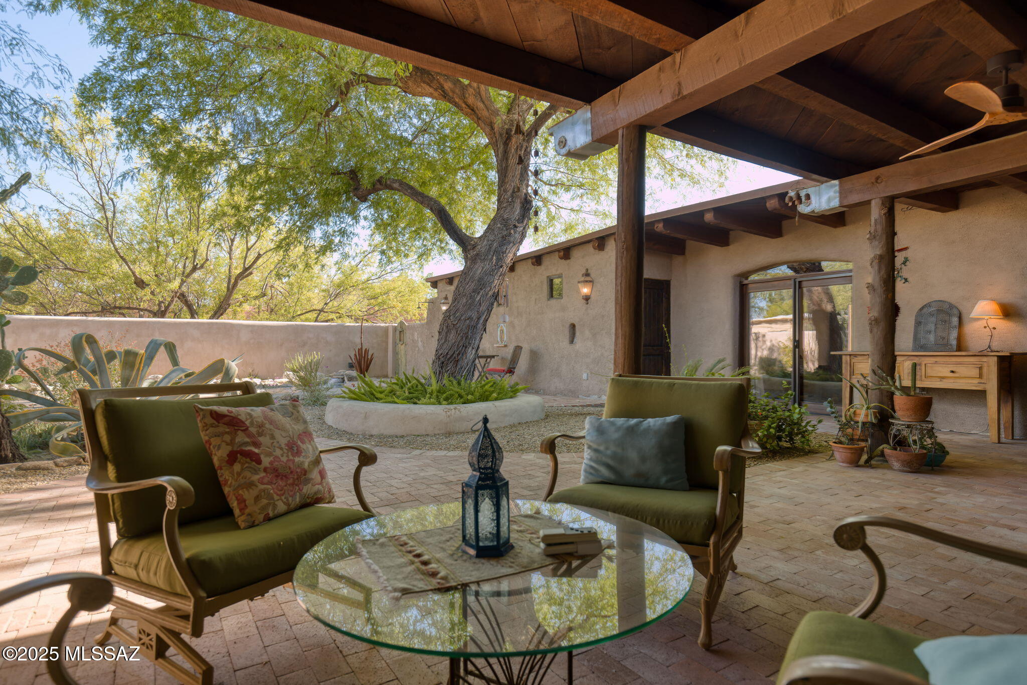 Fort Lowell Place (1-12) - Residential