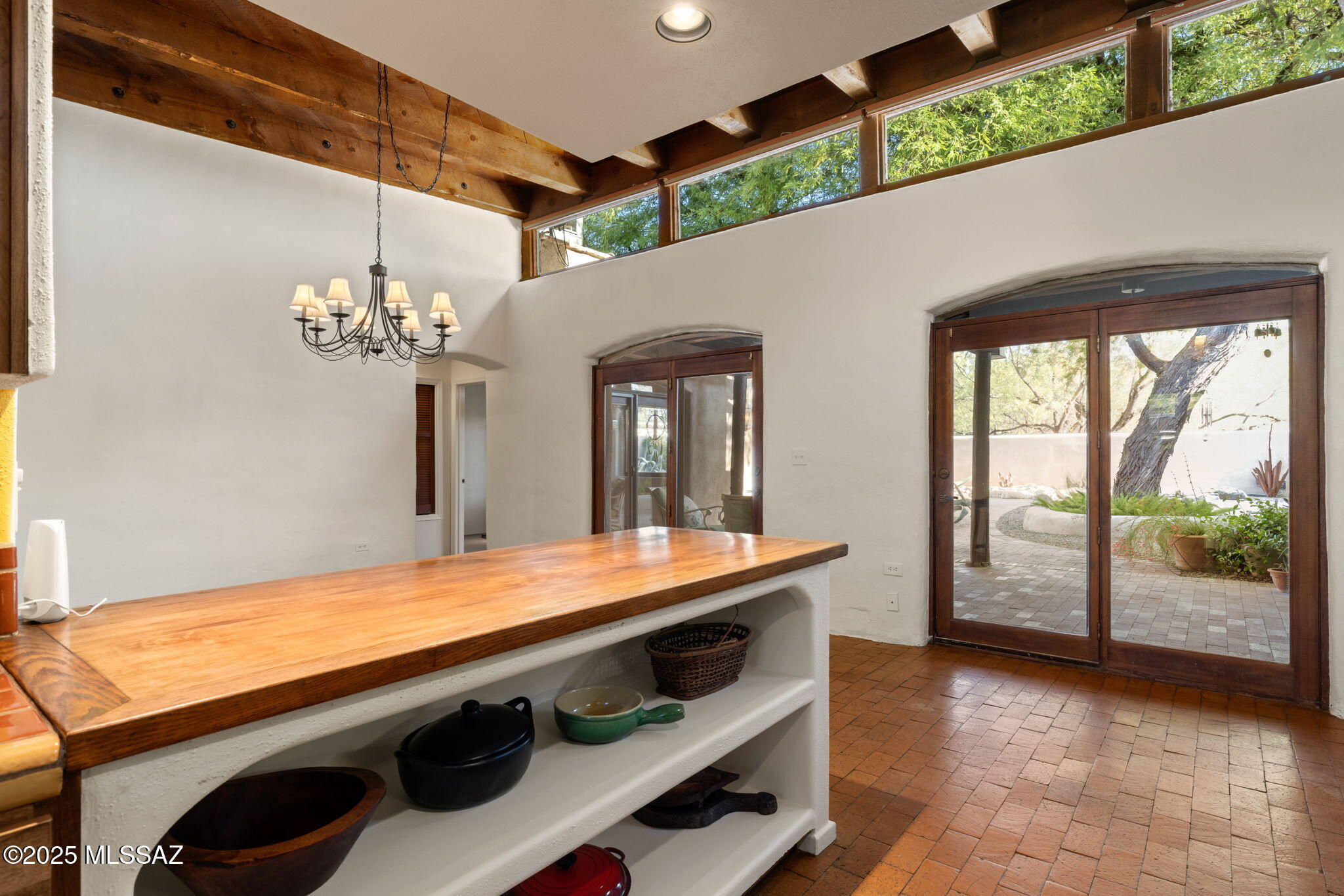 Fort Lowell Place (1-12) - Residential