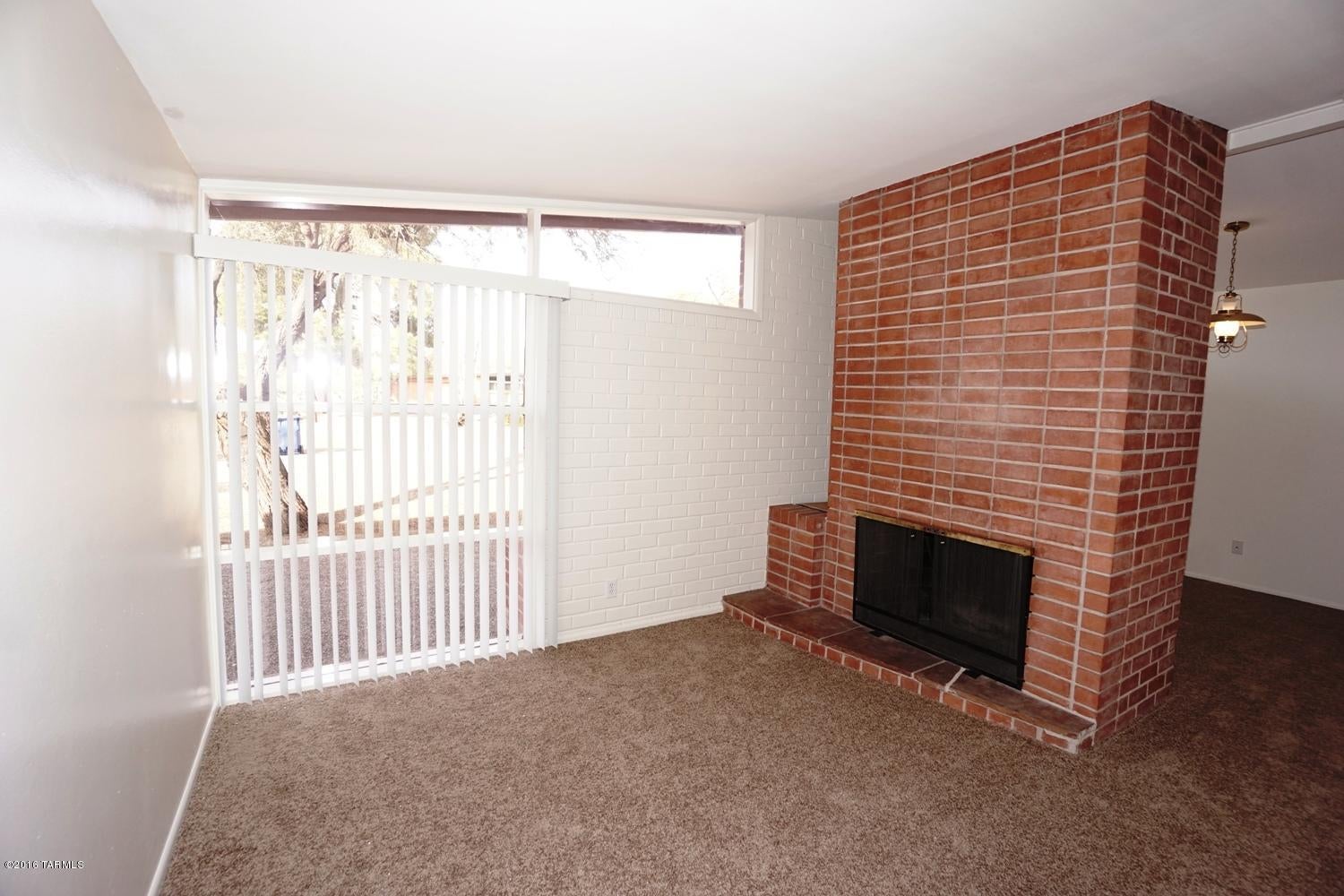 Club Crest Estates - Residential Lease