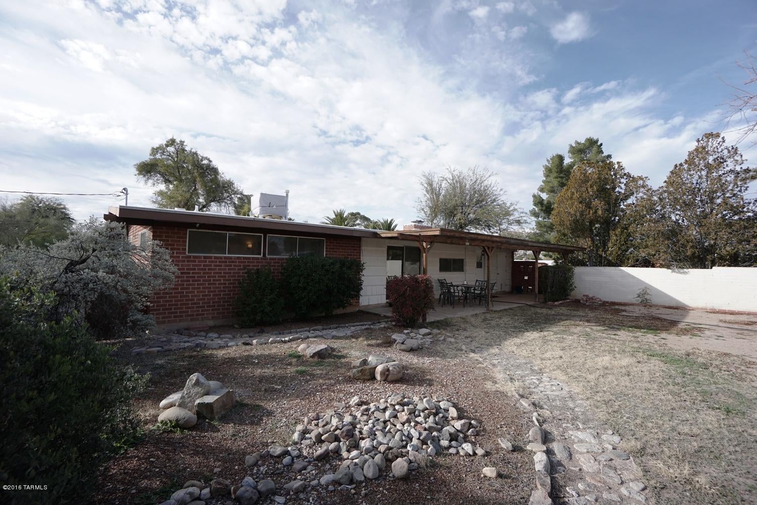 Club Crest Estates - Residential Lease