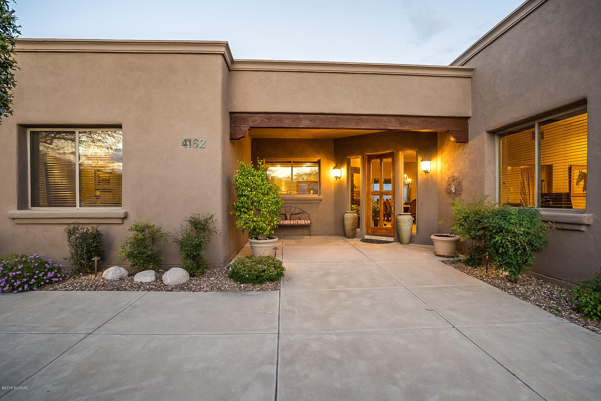 Sabino Mountain (1-290) - Residential