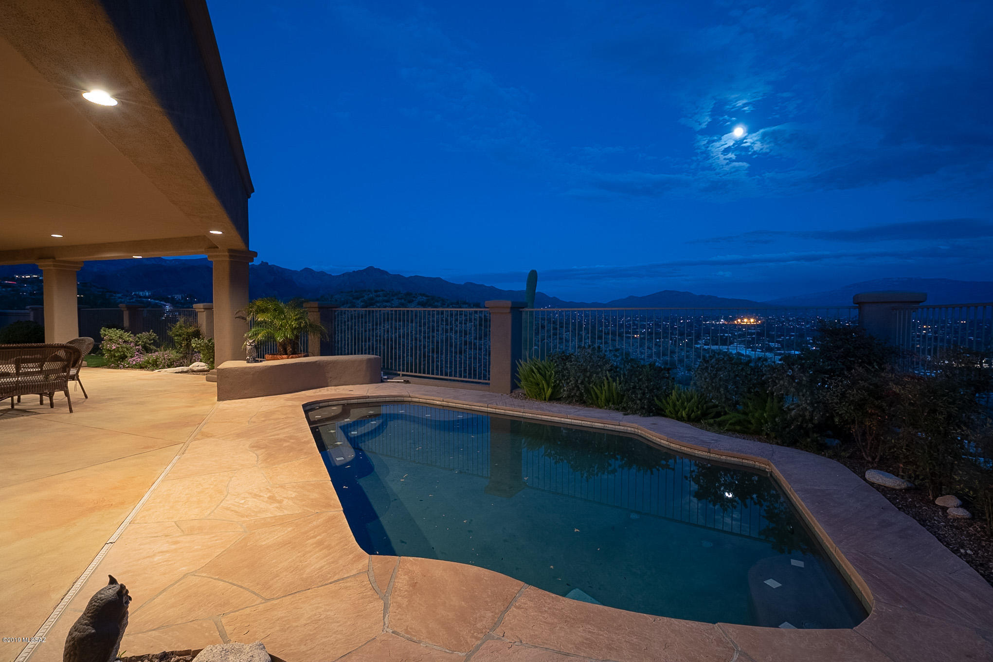 Sabino Mountain (1-290) - Residential