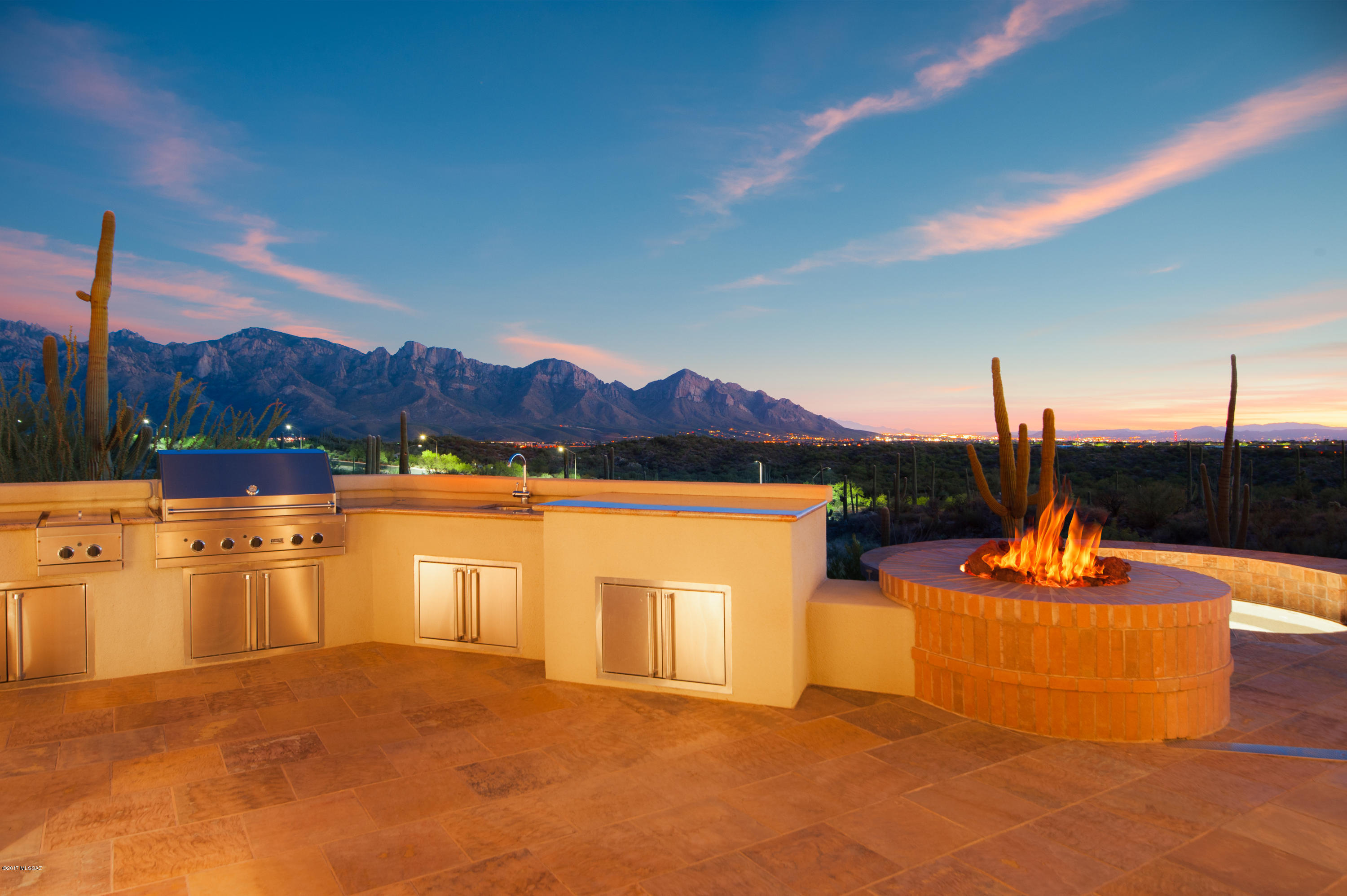 Honey Bee Canyon Estates - Residential