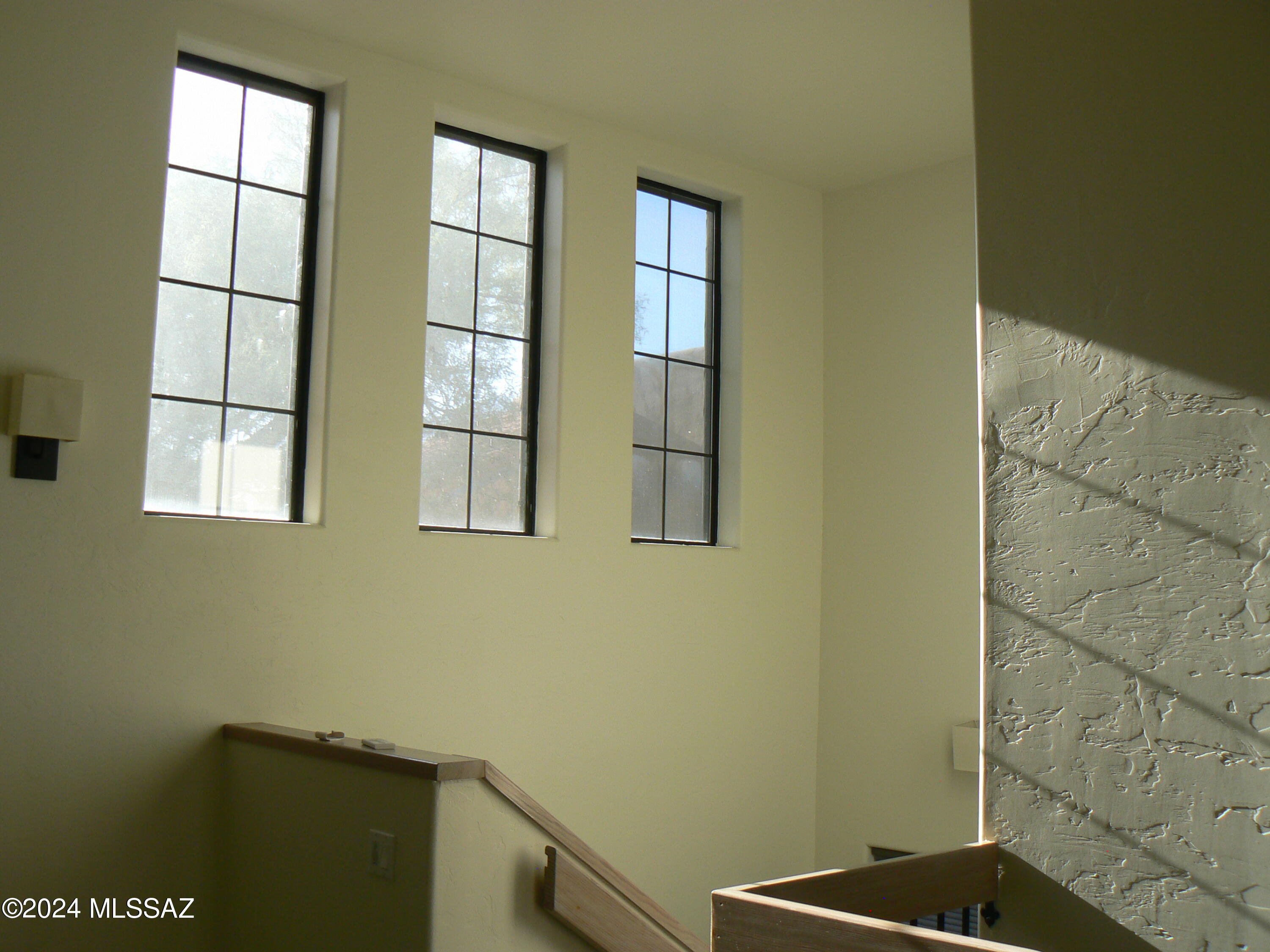 Ventana De Sabino North (1-127) - Residential