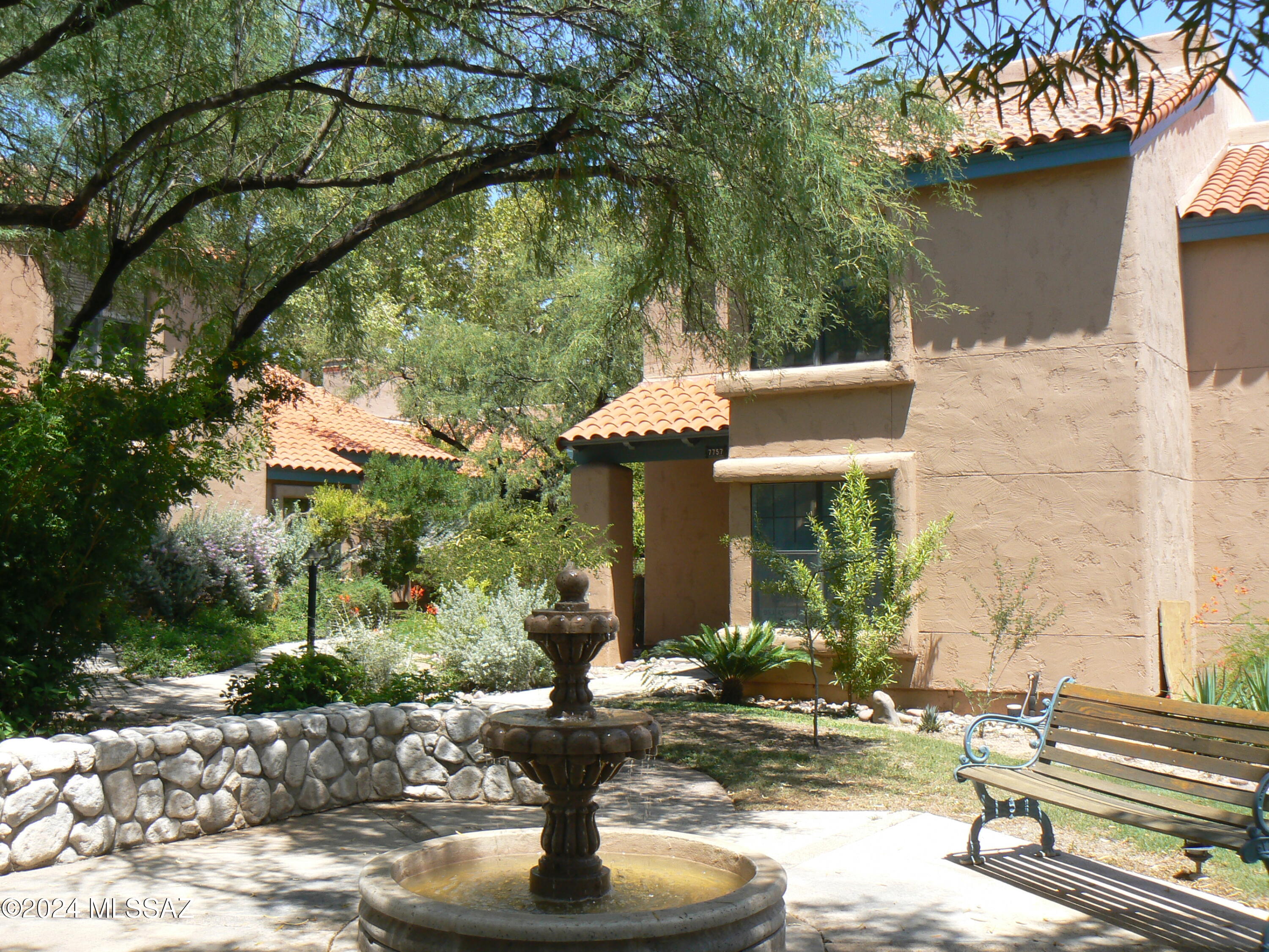 Ventana De Sabino North (1-127) - Residential