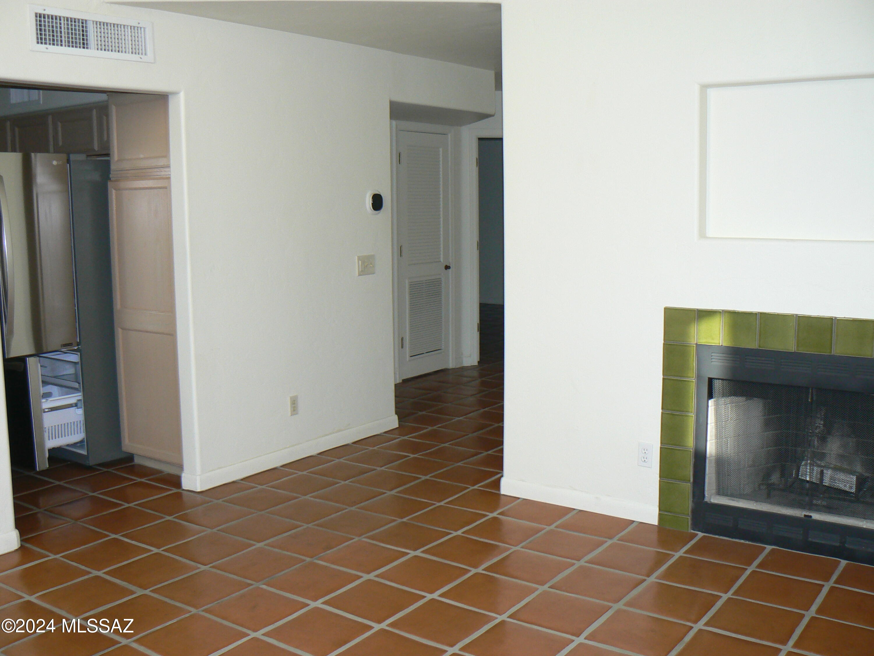 Ventana De Sabino North (1-127) - Residential
