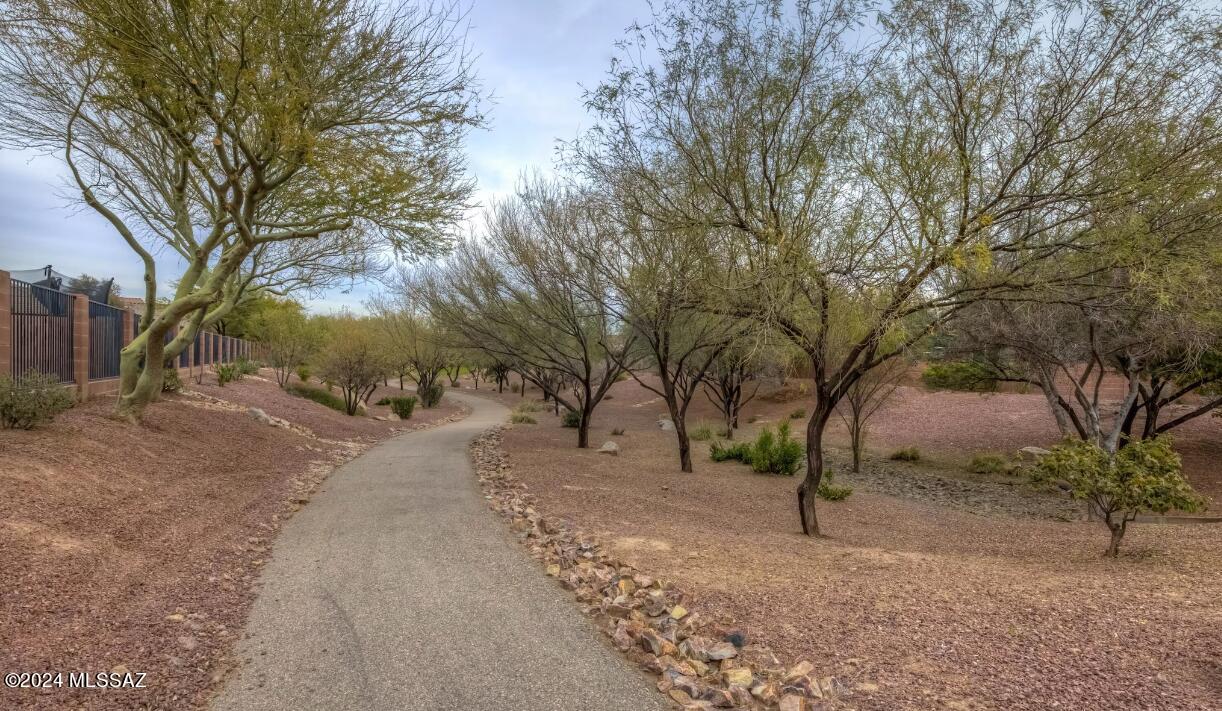 The Village at Barnett - Residential Lease