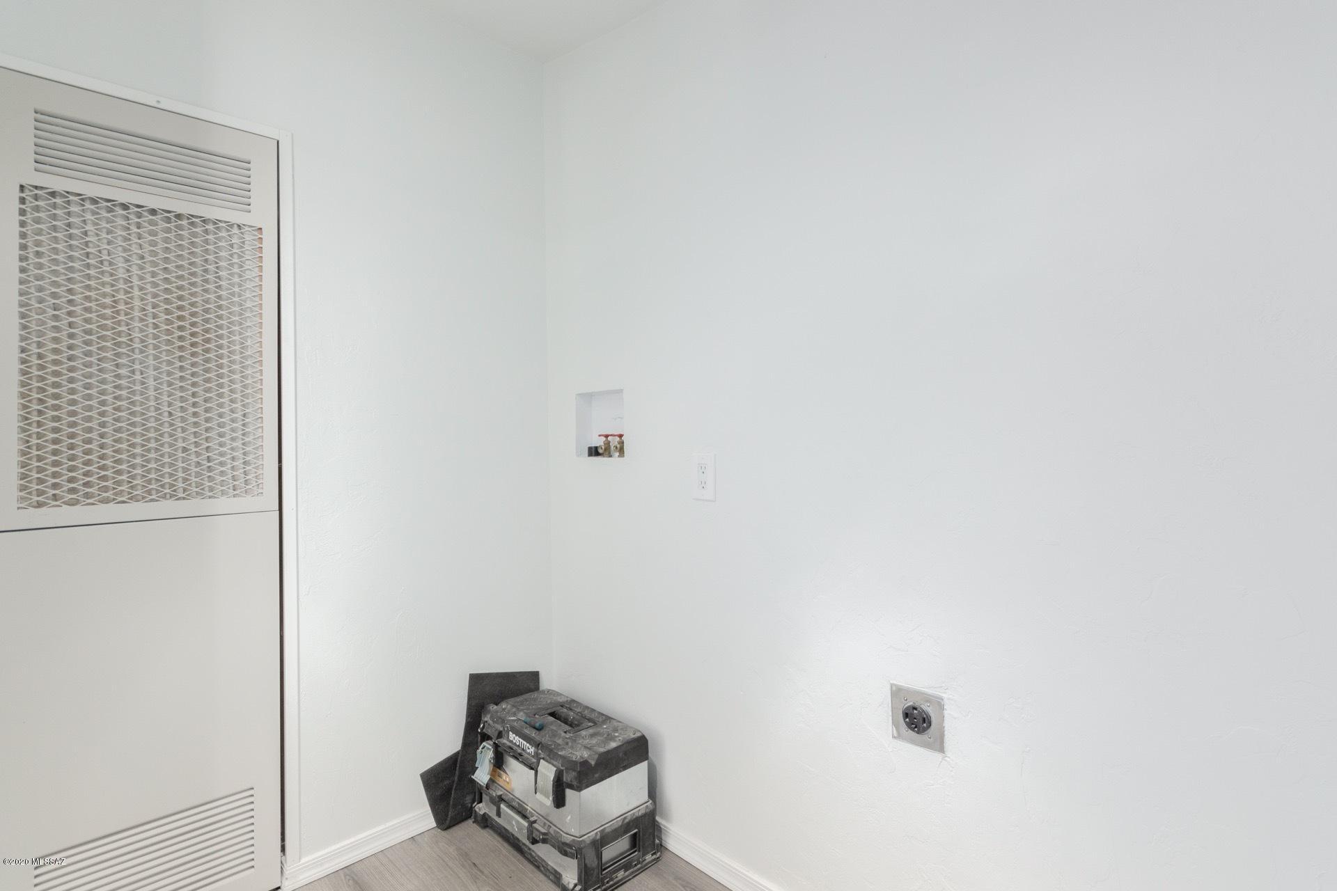 Unsubdivided - Residential