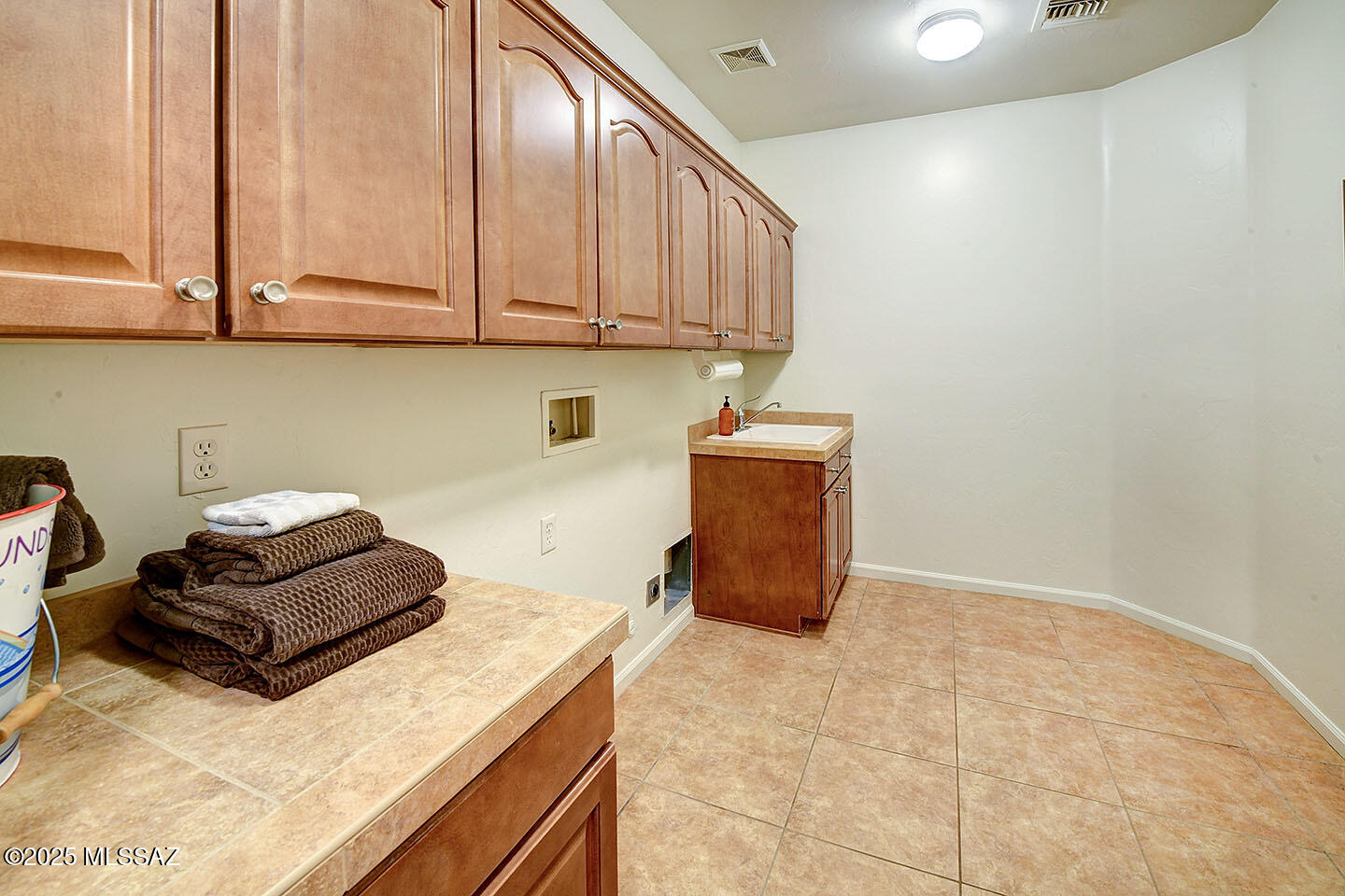 Valle Escondido (1-20) - Residential