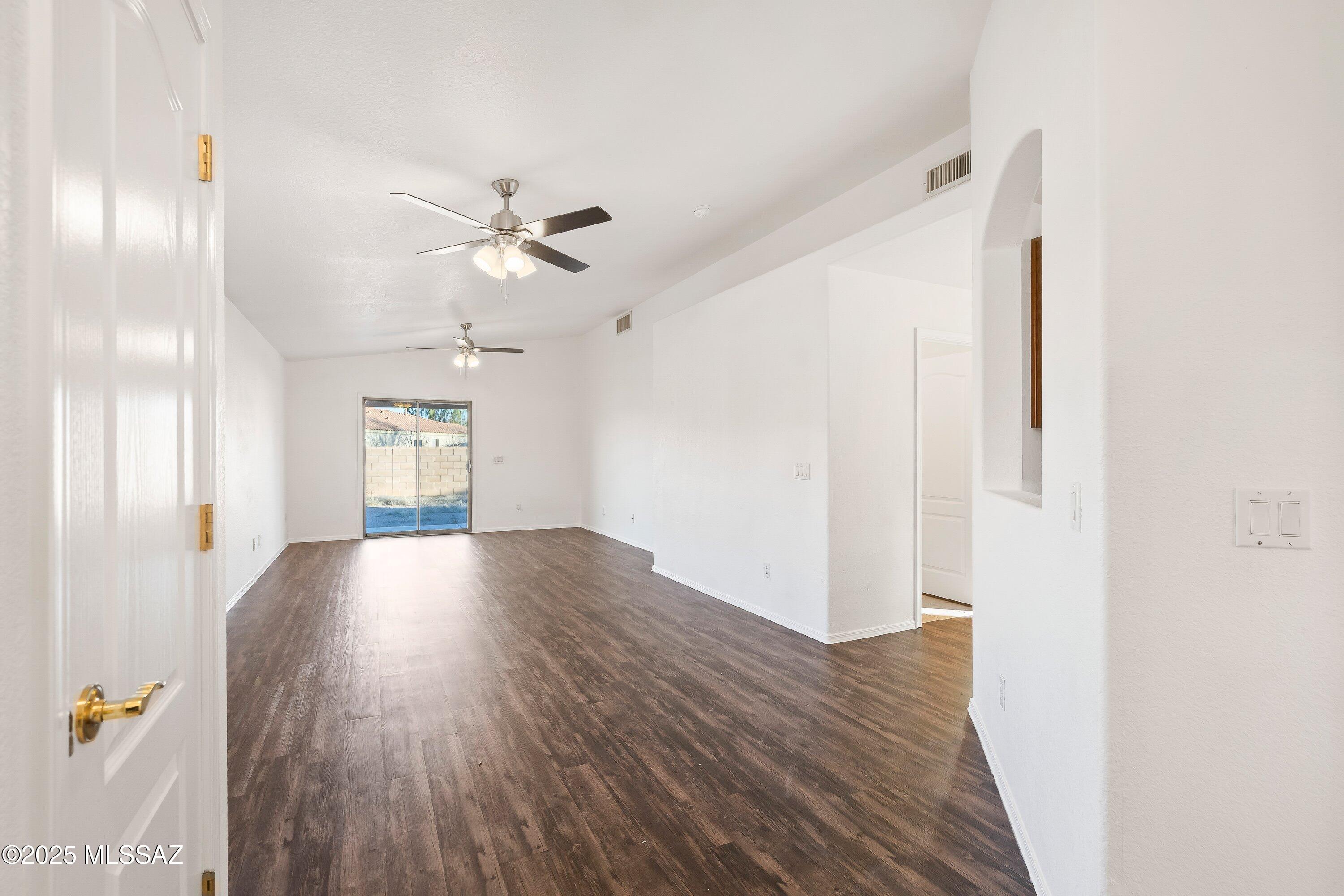 Camino Verde Estates II (1-204) - Residential Lease