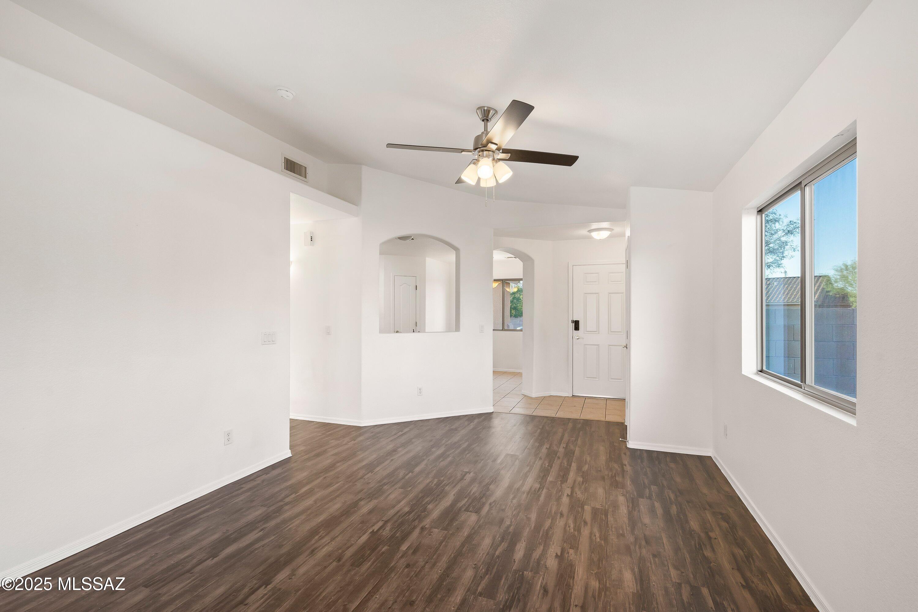 Camino Verde Estates II (1-204) - Residential Lease